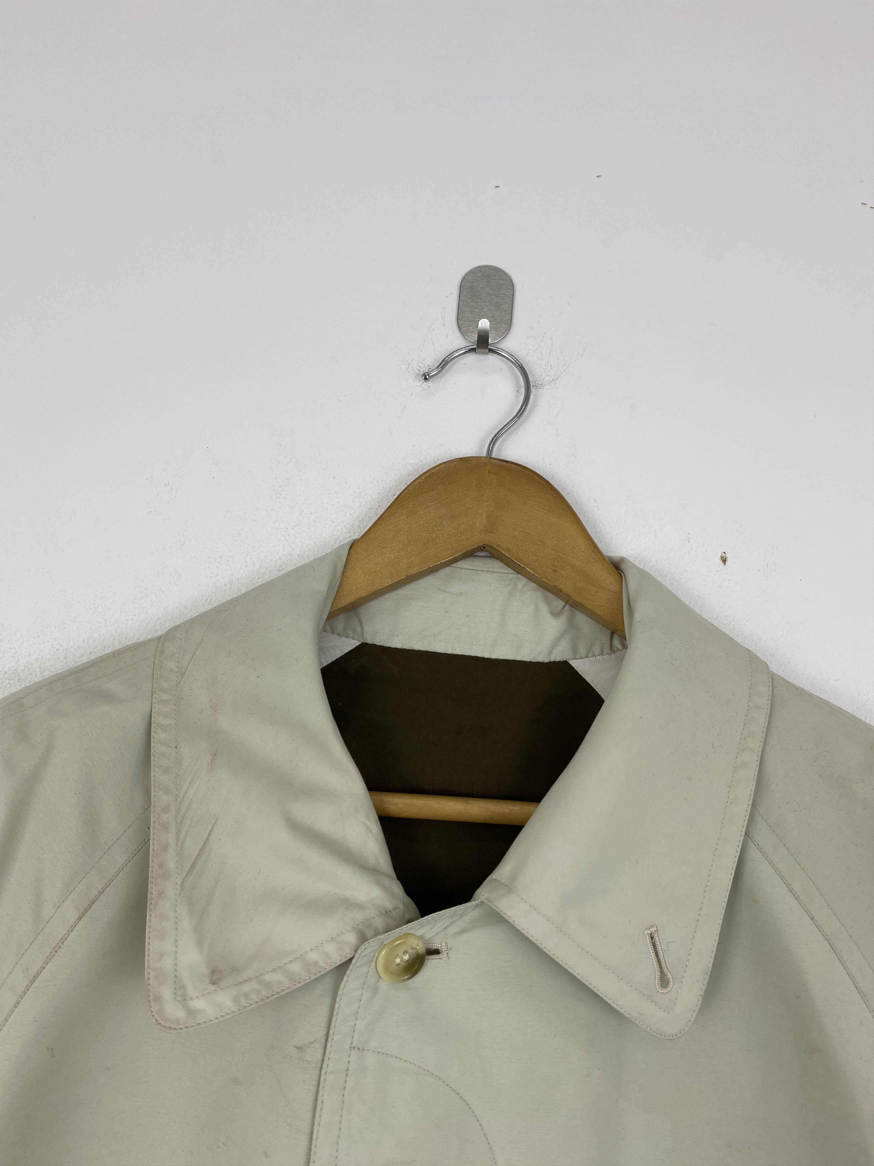 Burberry Vintage Burberrys London Trench Coat J1949 Size US XL / EU 56 / 4 - 13 Thumbnail