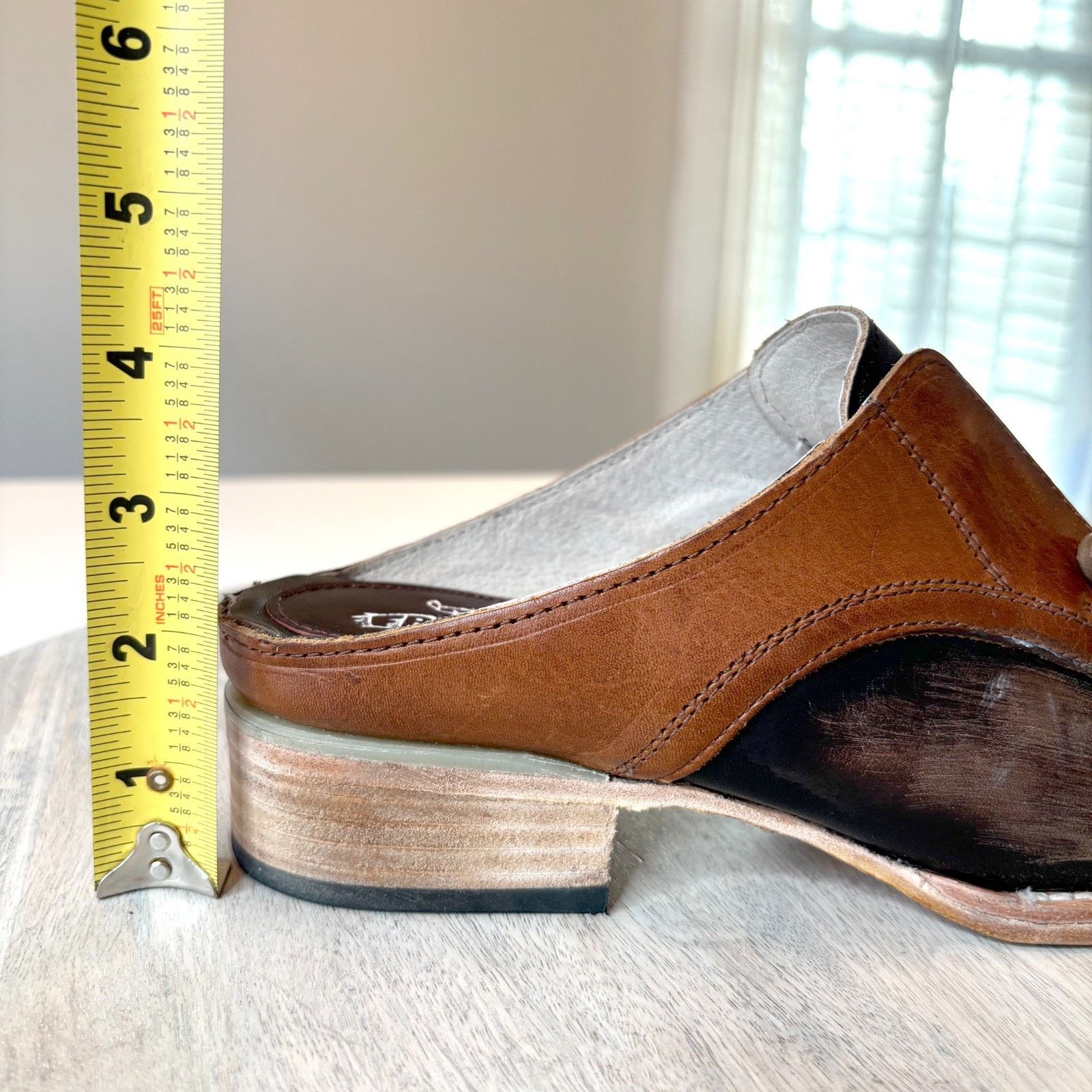 FREEBIRD Freebird Malena Mule Women's 9 Cognac Leather Oxford Shoes Size US 9 / IT 39 - 13 Thumbnail