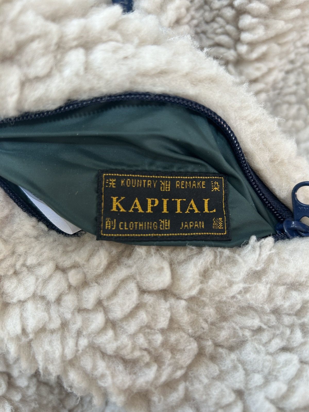 Kapital Kapital Boa Fleece Pillow Jacket SIZE 2 Size US M / EU 48-50 / 2 - 8 Thumbnail
