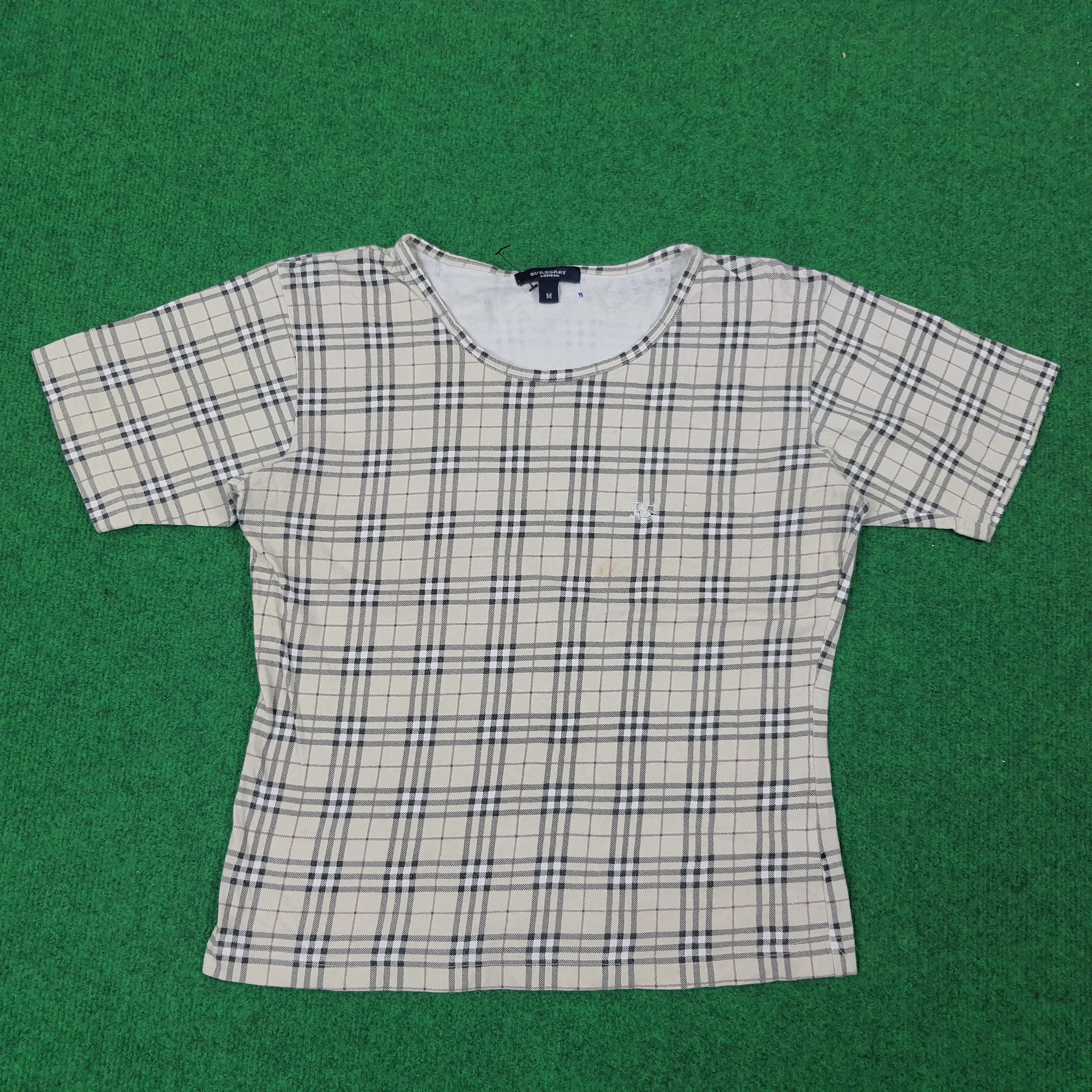 Burberry × Vintage Vintage Burberry London Nova Check Tshirt C219N33 Size S / US 4 / IT 40 - 1 Thumbnail