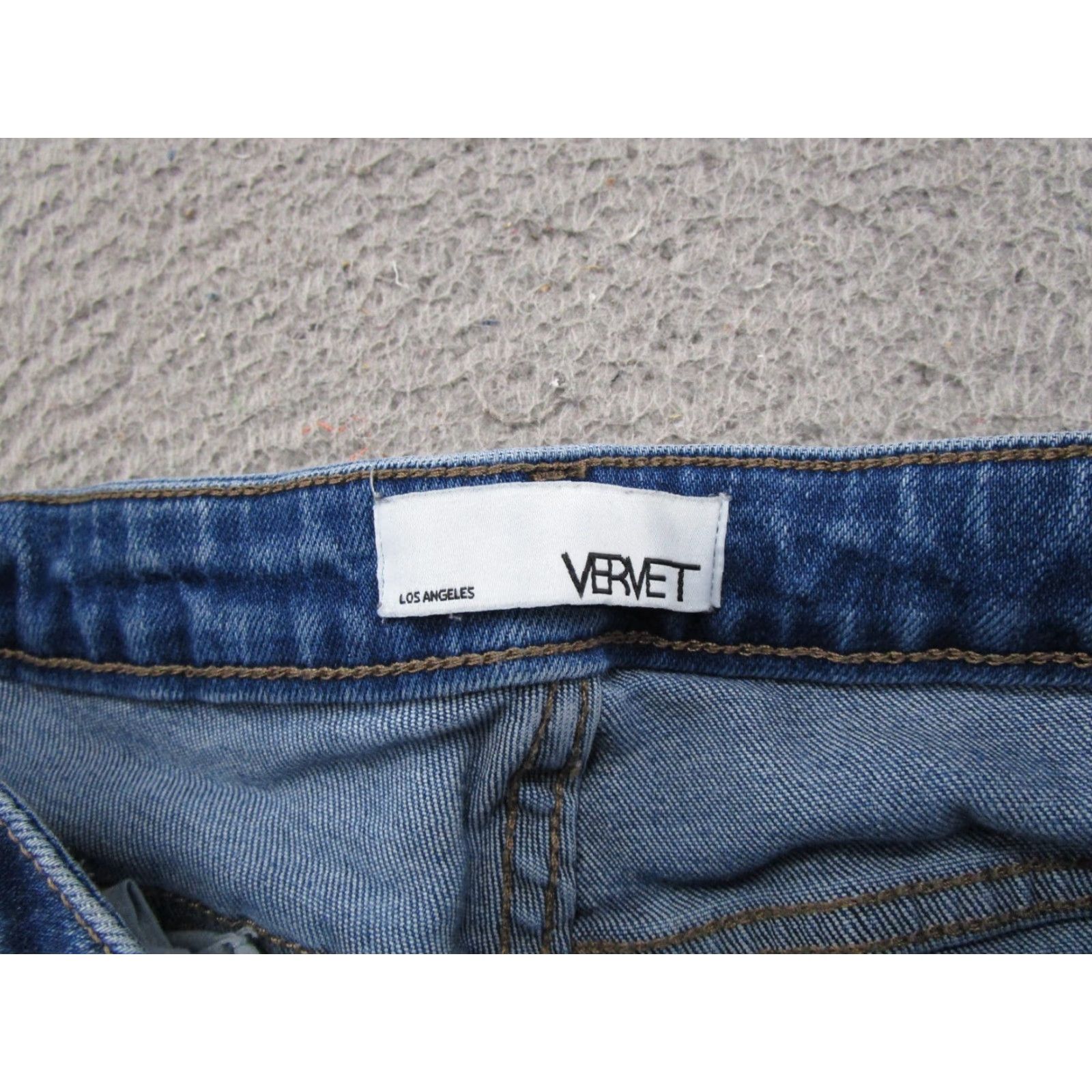 Denime Vervet Los Angeles Jeans Women Size 26 Blue Distressed Denim Raw Hem Straight Leg Mid Rise Womens Size 26" / US 2 / IT 38 - 4 Thumbnail