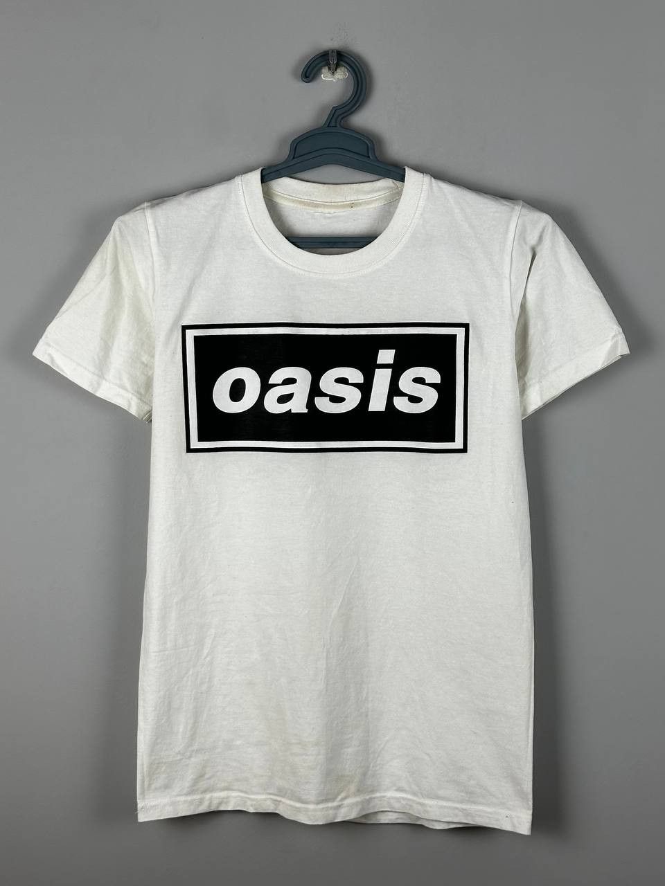Band Tees Vintage Oasis T Shirt Box Logo Britpop Band Tee Size US S / EU 44-46 / 1 - 1 Thumbnail