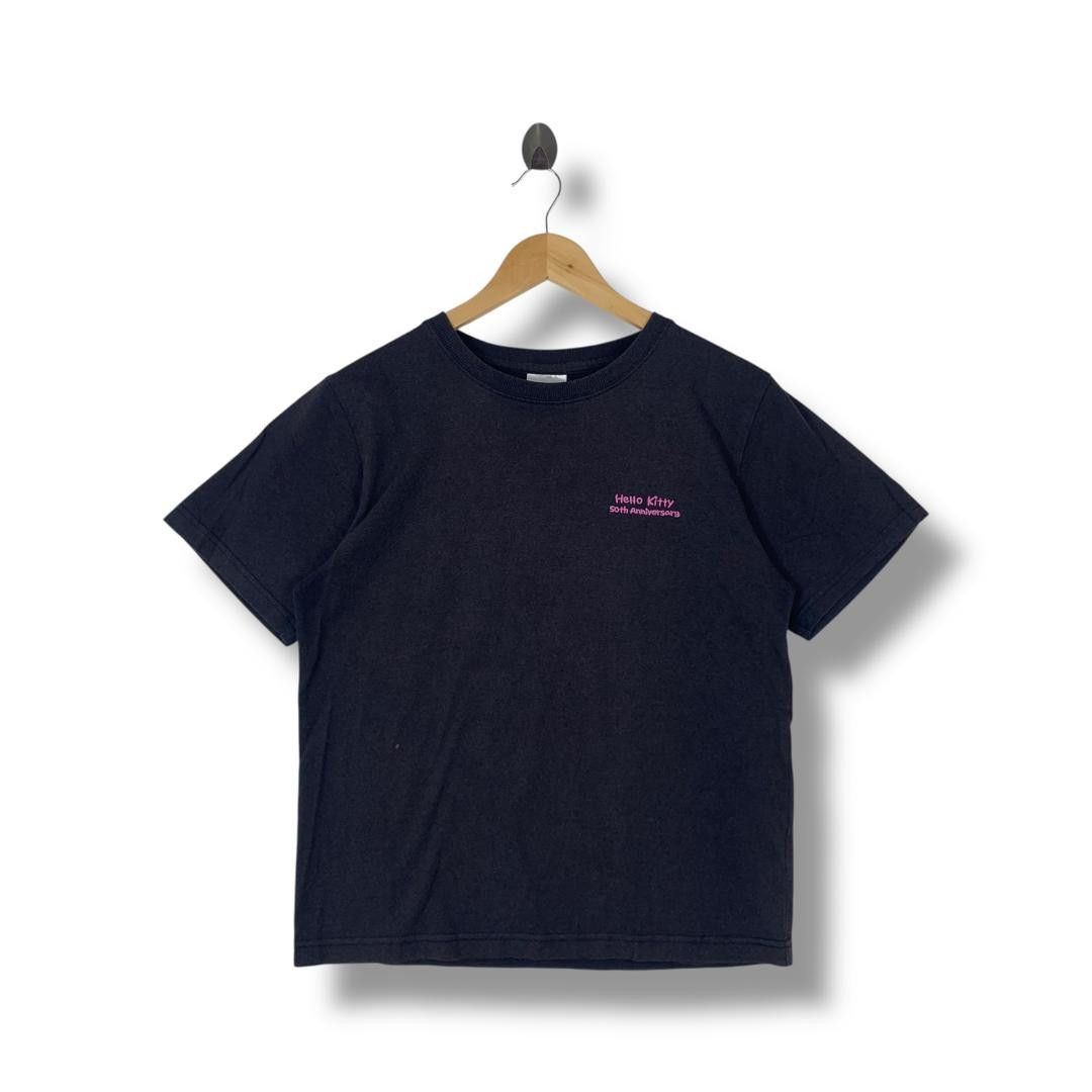 Other HELLO KITTY 50th anniversary big logo spellout tee Size US M / EU 48-50 / 2 - 2 Thumbnail
