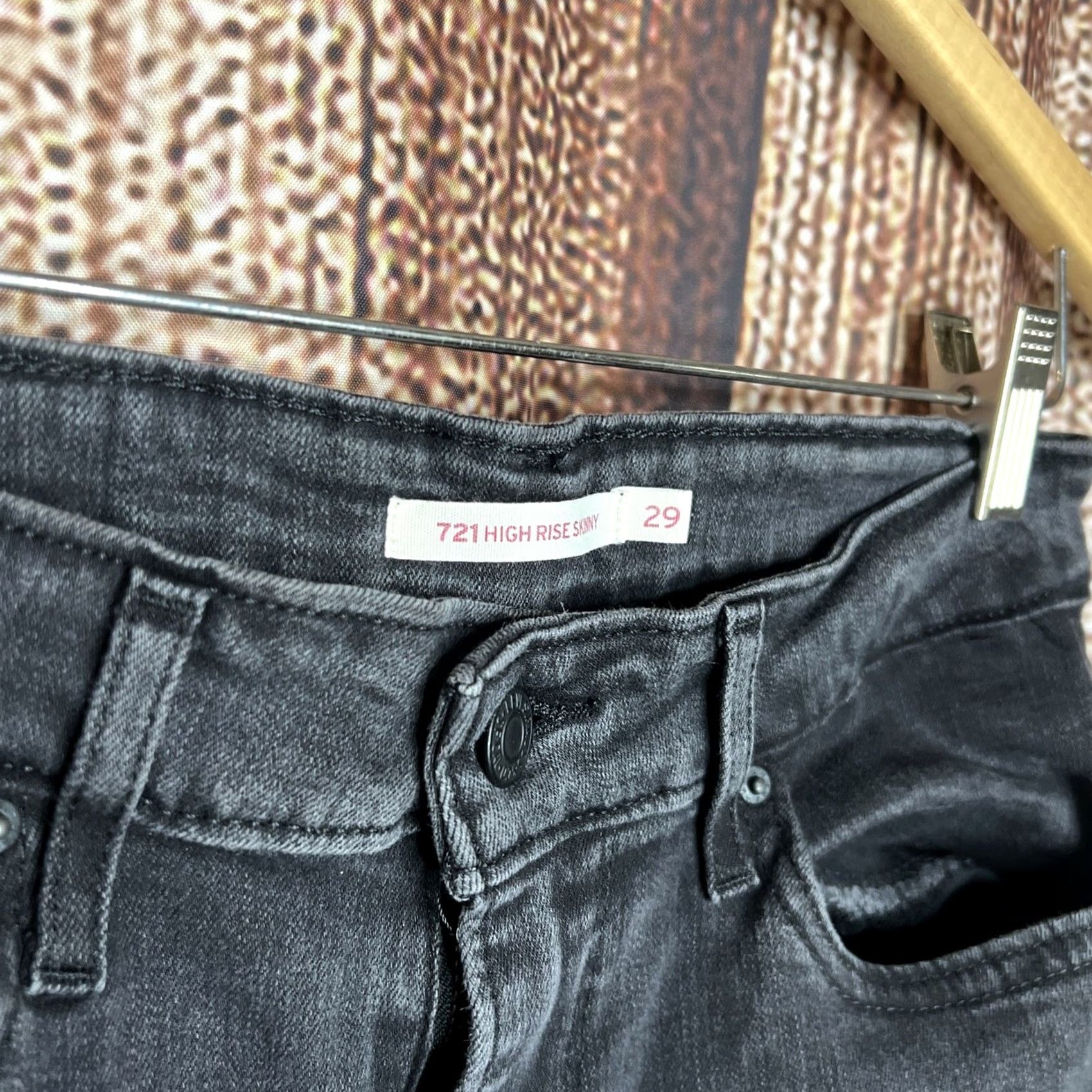 Levi's Levi's 721 High Rise Skinny Jeans 29 Black Denim Women Slim Stretch Pockets Zipper Button 5-Pocket Vintage No Lipet Style 700 Series Mens? Size 29" - 2 Thumbnail