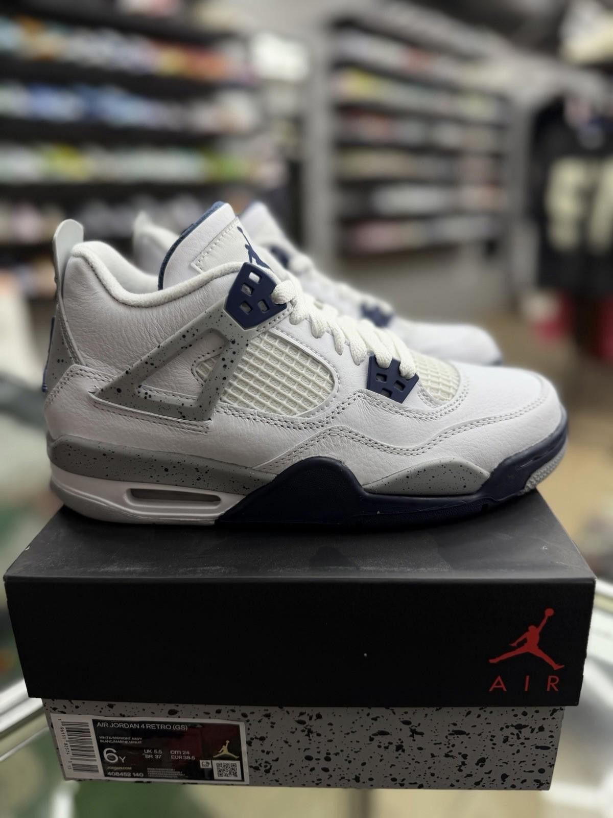 Jordan Brand Jordan Air Jordan 4 Retro GS 6Y/7.5W- 408452-140 - Size US 6 / EU 39 - 1 Thumbnail