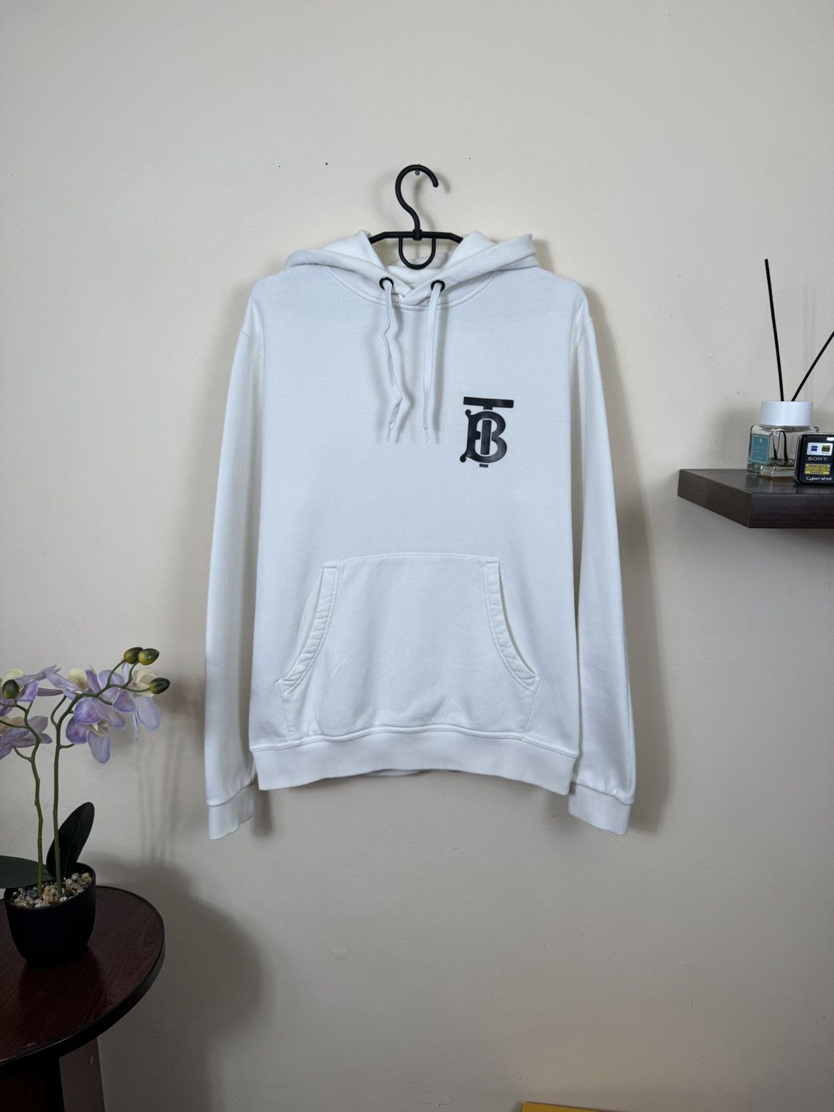 Burberry Burberry London Hoodie Men TB White Luxury S Streetwear Size US S / EU 44-46 / 1 - 1 Thumbnail