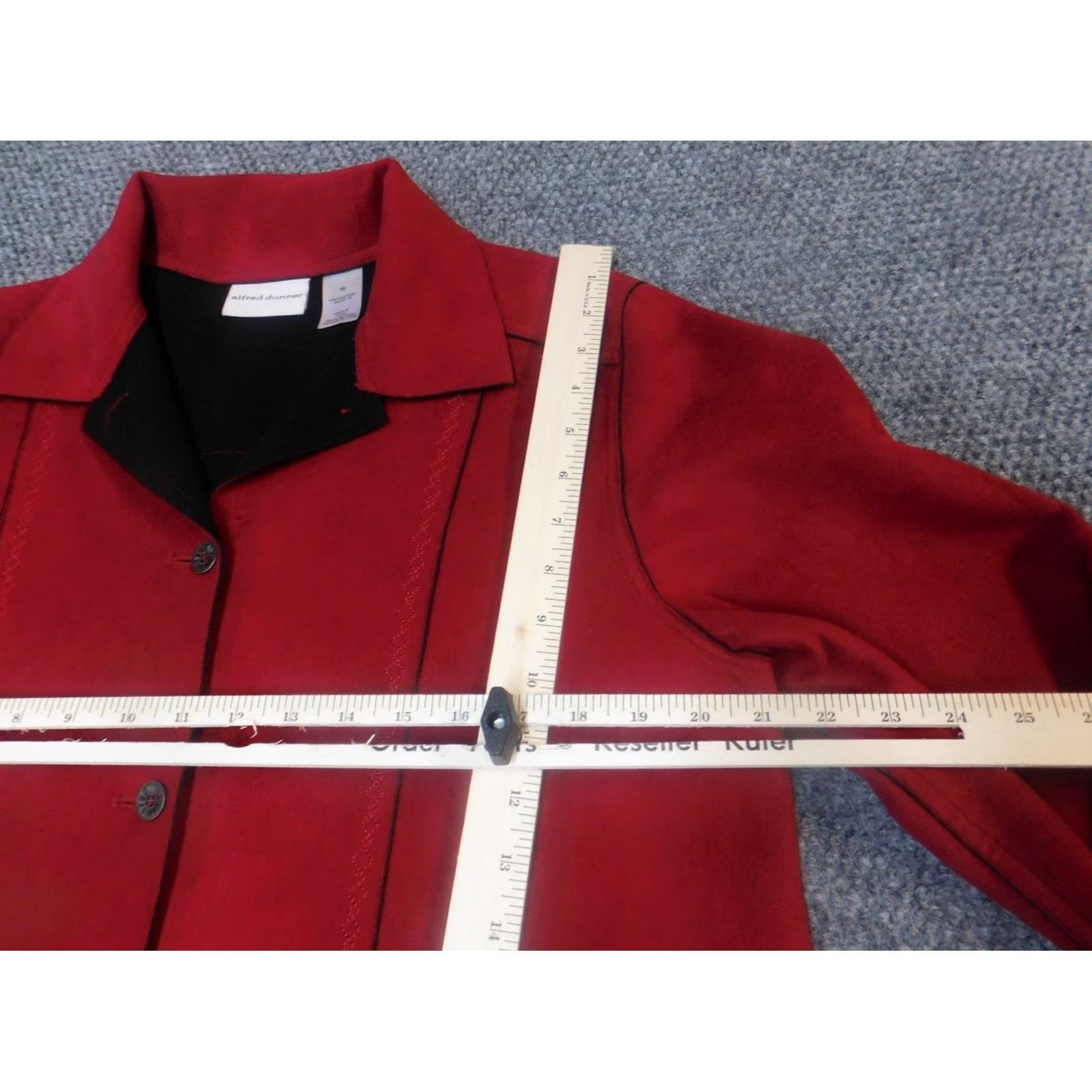 Vintage Alfred Dunner Jacket Red Trench Coat Womens Size 10 Long Sleeve Button Collared Solid Knit Polyester Designer Fall Spring Size L / US 10 / IT 46 - 5 Thumbnail