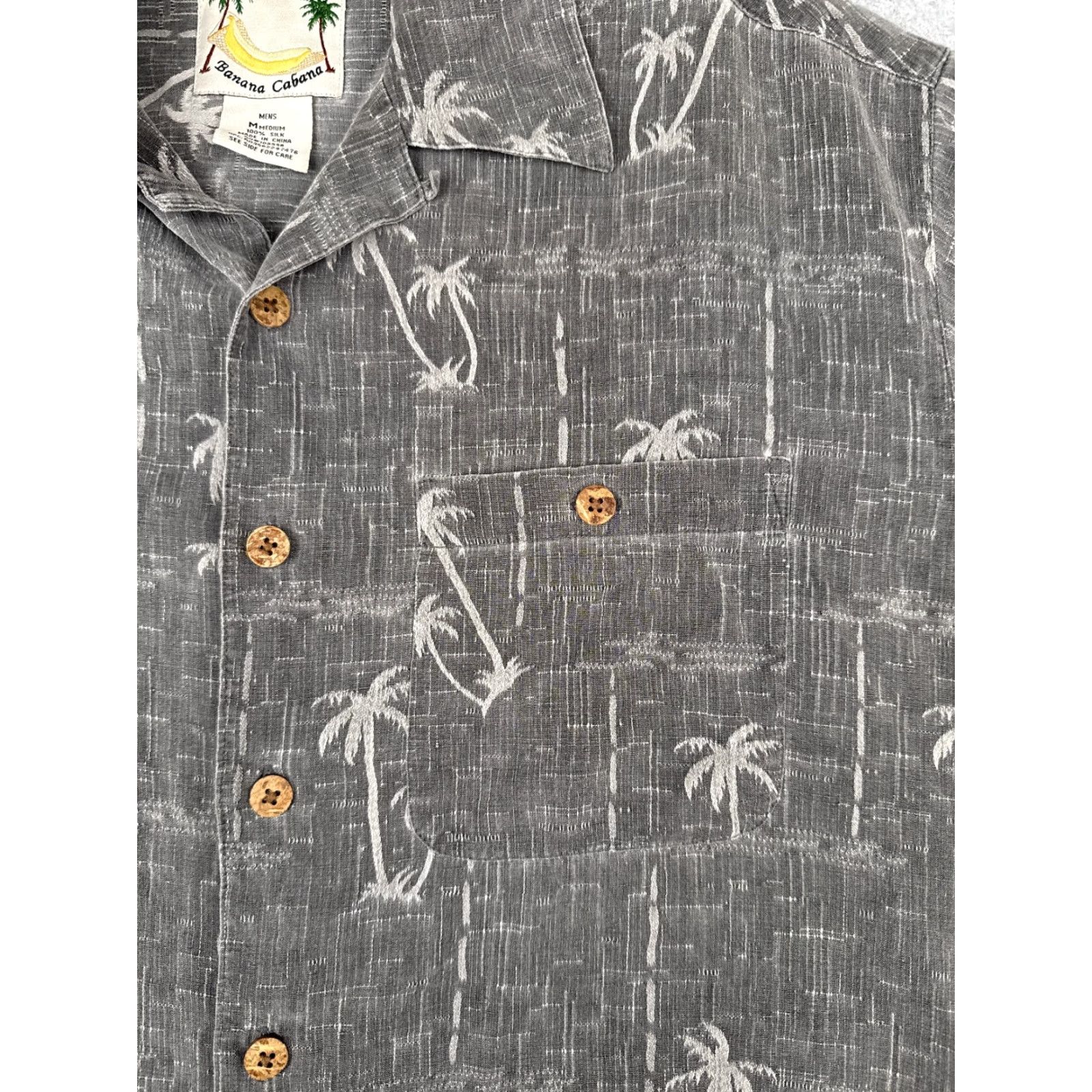 Vintage Banana Cabana Shirt Men Medium Gray Palm Tree 100% Silk Hawaiian Button Up Size US M / EU 48-50 / 2 - 6 Thumbnail