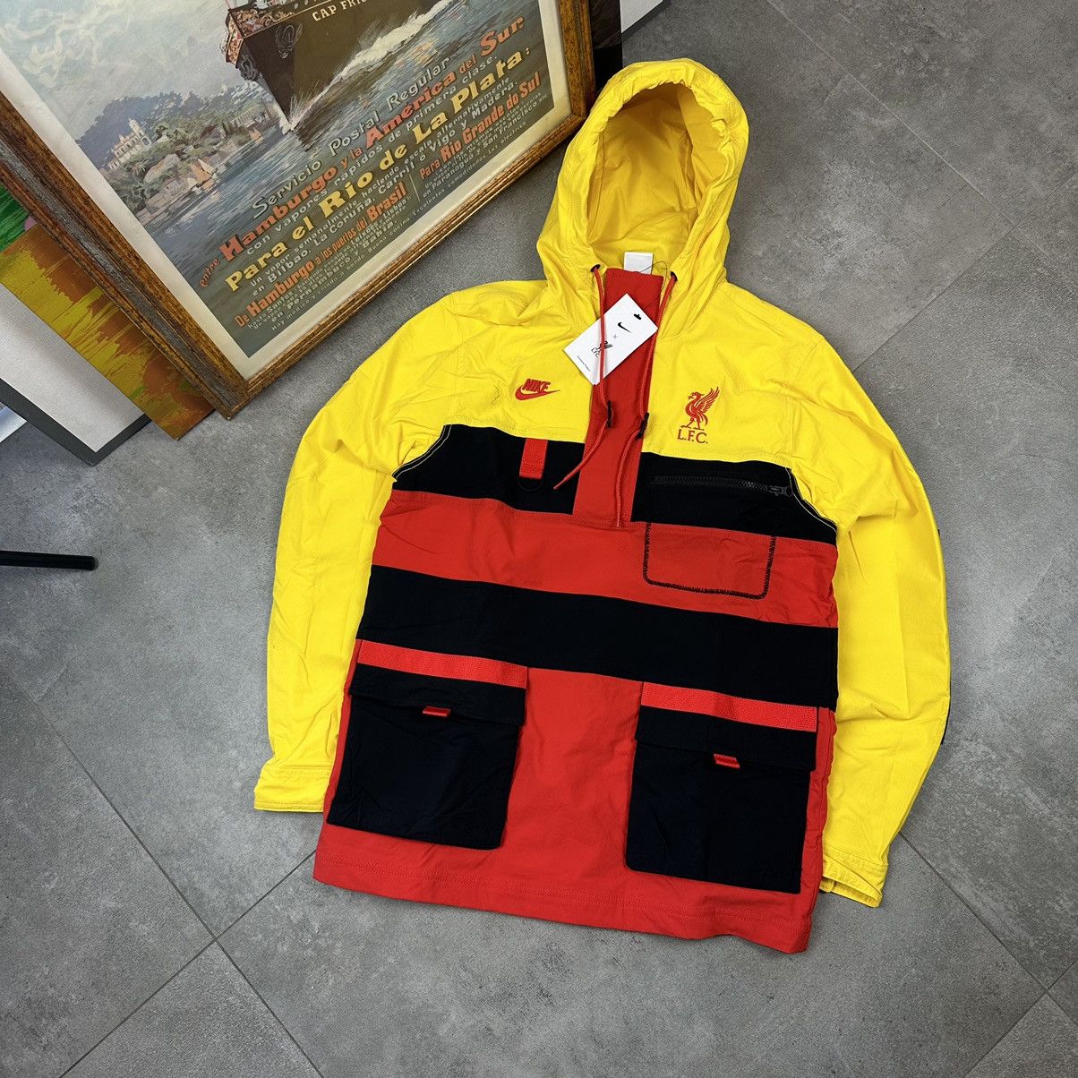 Nike FC Liverpool jacket soccer S football streetwear