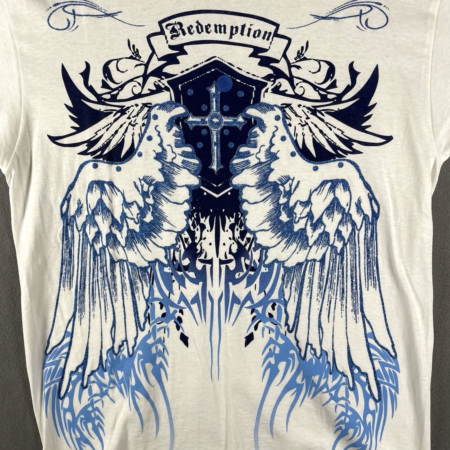 The Mountain VINTAGE The Mountain T-Shirt Wings Graphic Print M White Mens USA 2000s Grunge Size US M / EU 48-50 / 2 - 3 Thumbnail