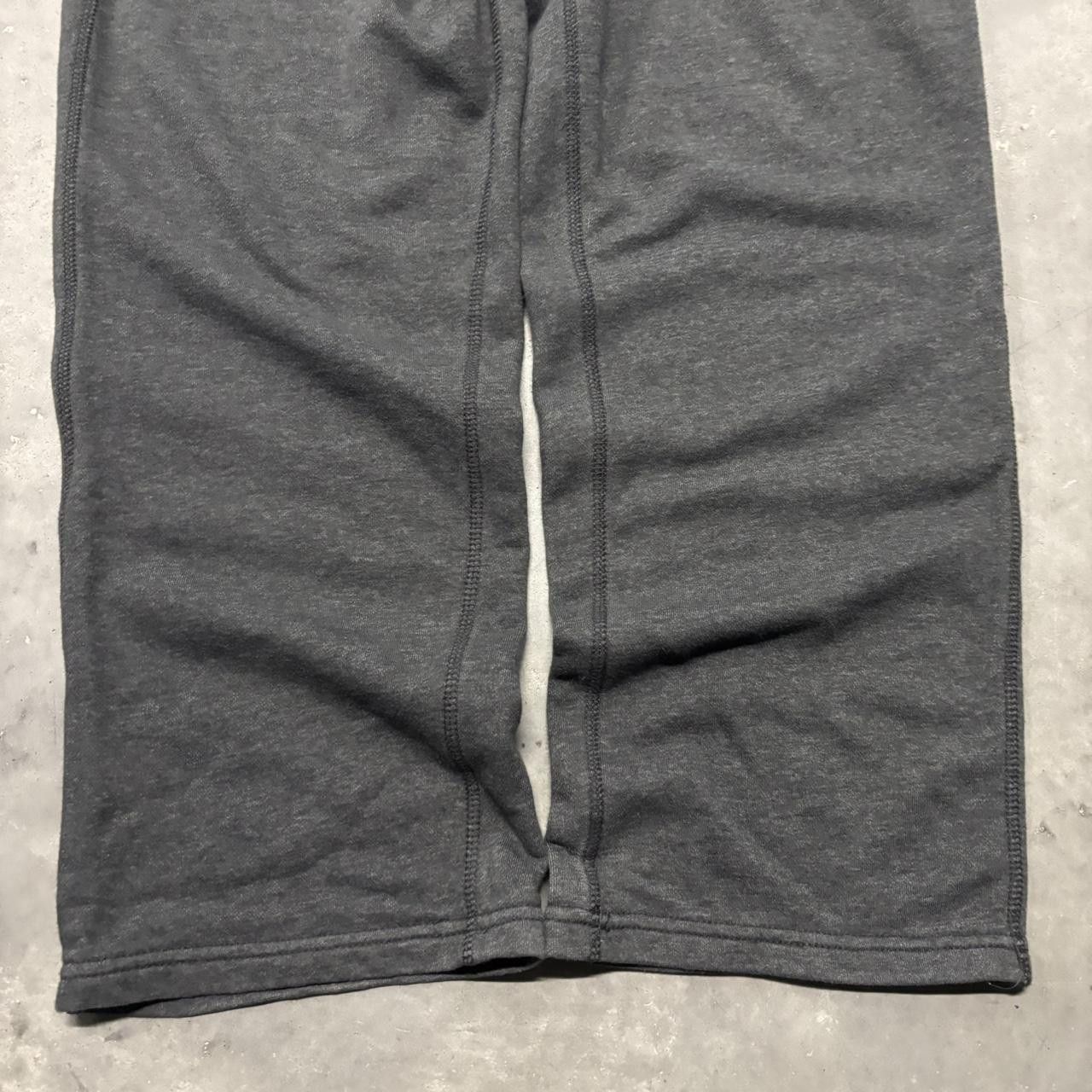 Japanese Brand × Vintage Crazy Vintage Y2K/2000s Dark Grey Skater Essential Sweatpants! Size US 36 / EU 52 - 5 Thumbnail
