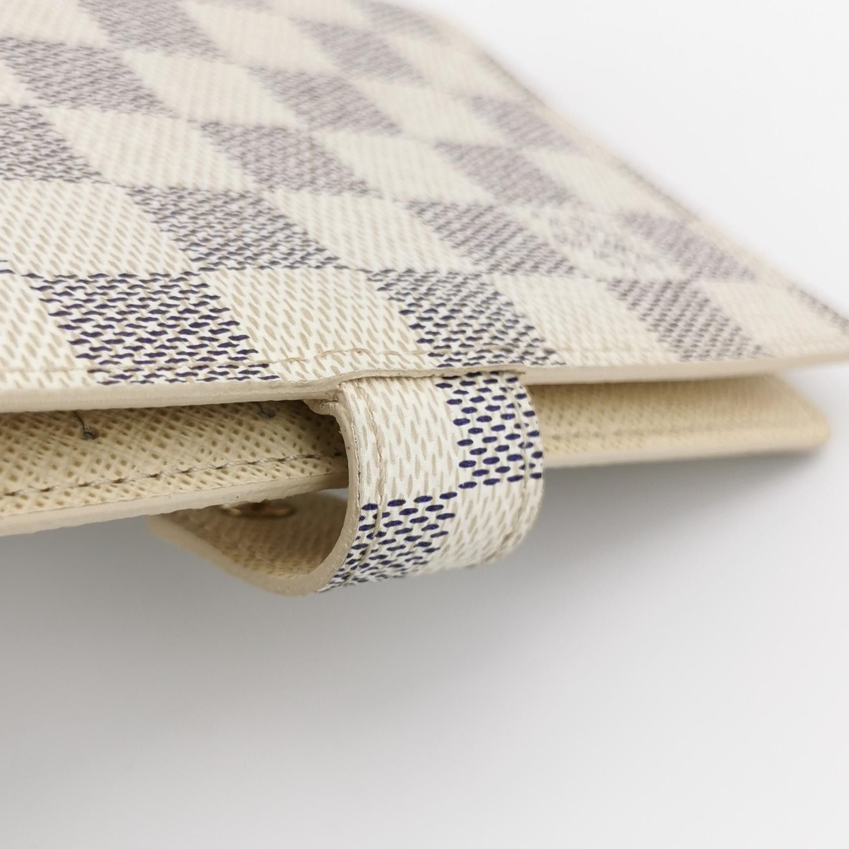 Louis Vuitton Louis Vuitton (LV) Checkerboard Notebook Cover -y2506 Size ONE SIZE - 8 Thumbnail
