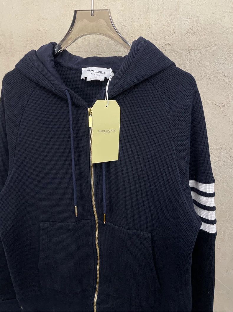 Thom Browne Thom browne Navy blue four-striped waffe zipper jacket 2504 Size US L / EU 52-54 / 3 - 3 Thumbnail