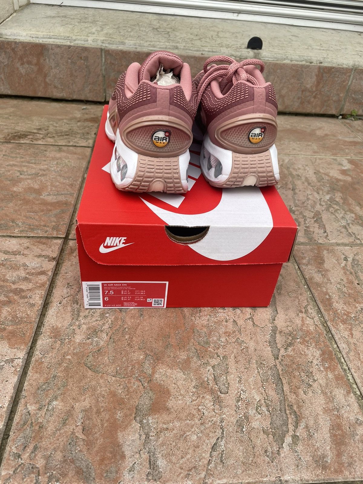 Nike Air Max Dn Red Stradust Size US 7.5 / IT 37.5 - 3 Thumbnail