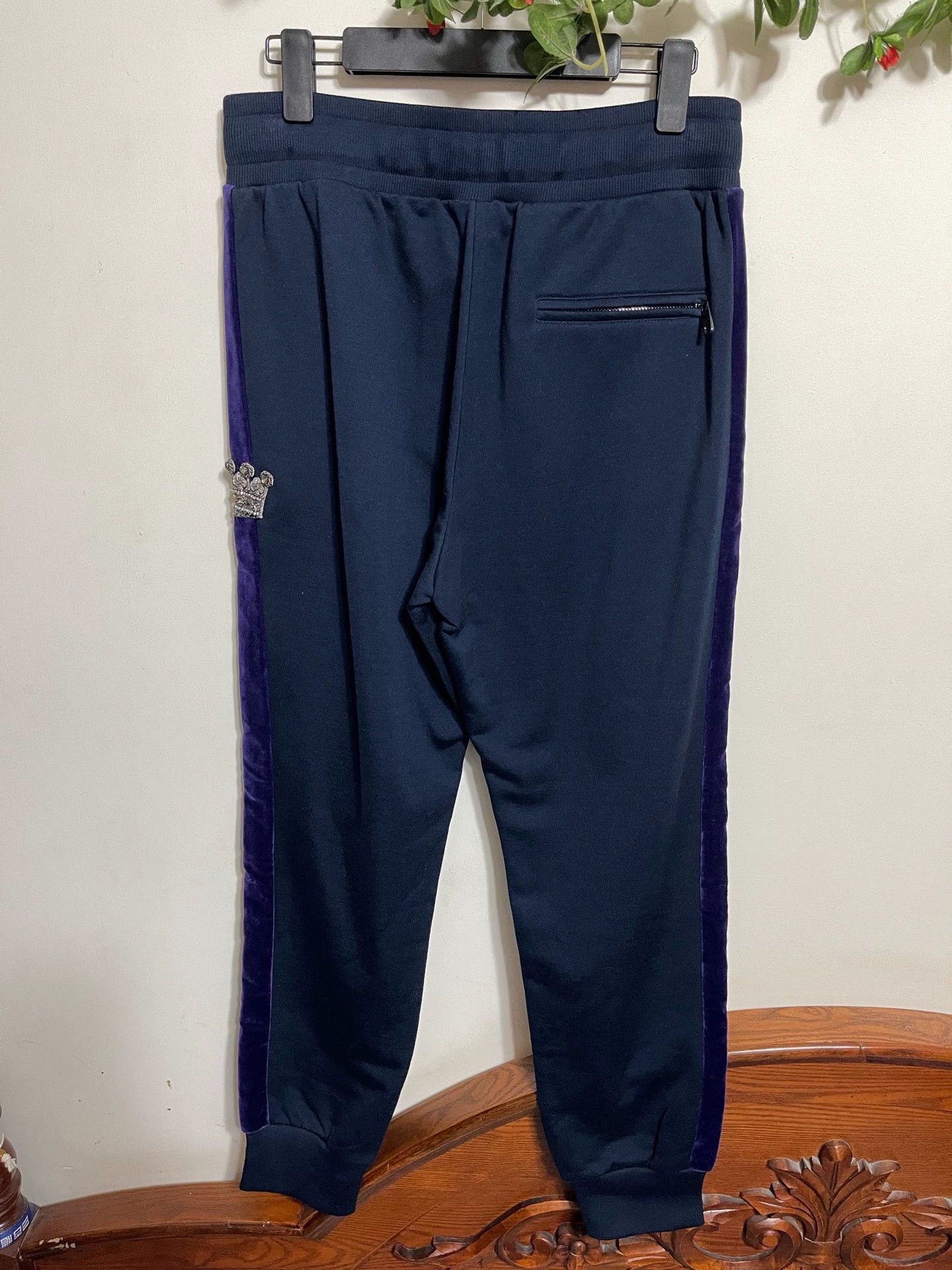 Dolce & Gabbana Dolce&Gabbana Crown Embroidered Sweatpants 48 Size US 32 / EU 48 - 2 Thumbnail