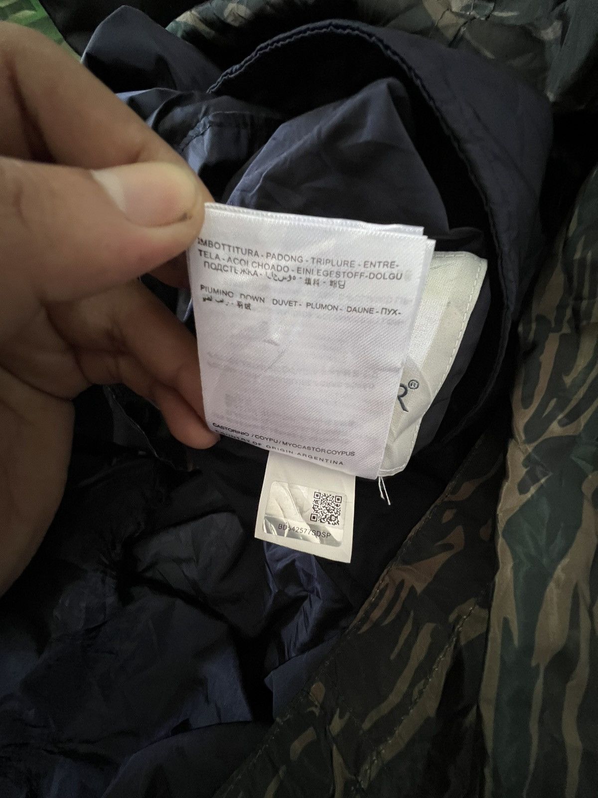 Moncler MONCLER CAMO REVERSIBLE JACKET Size US L / EU 52-54 / 3 - 9 Thumbnail
