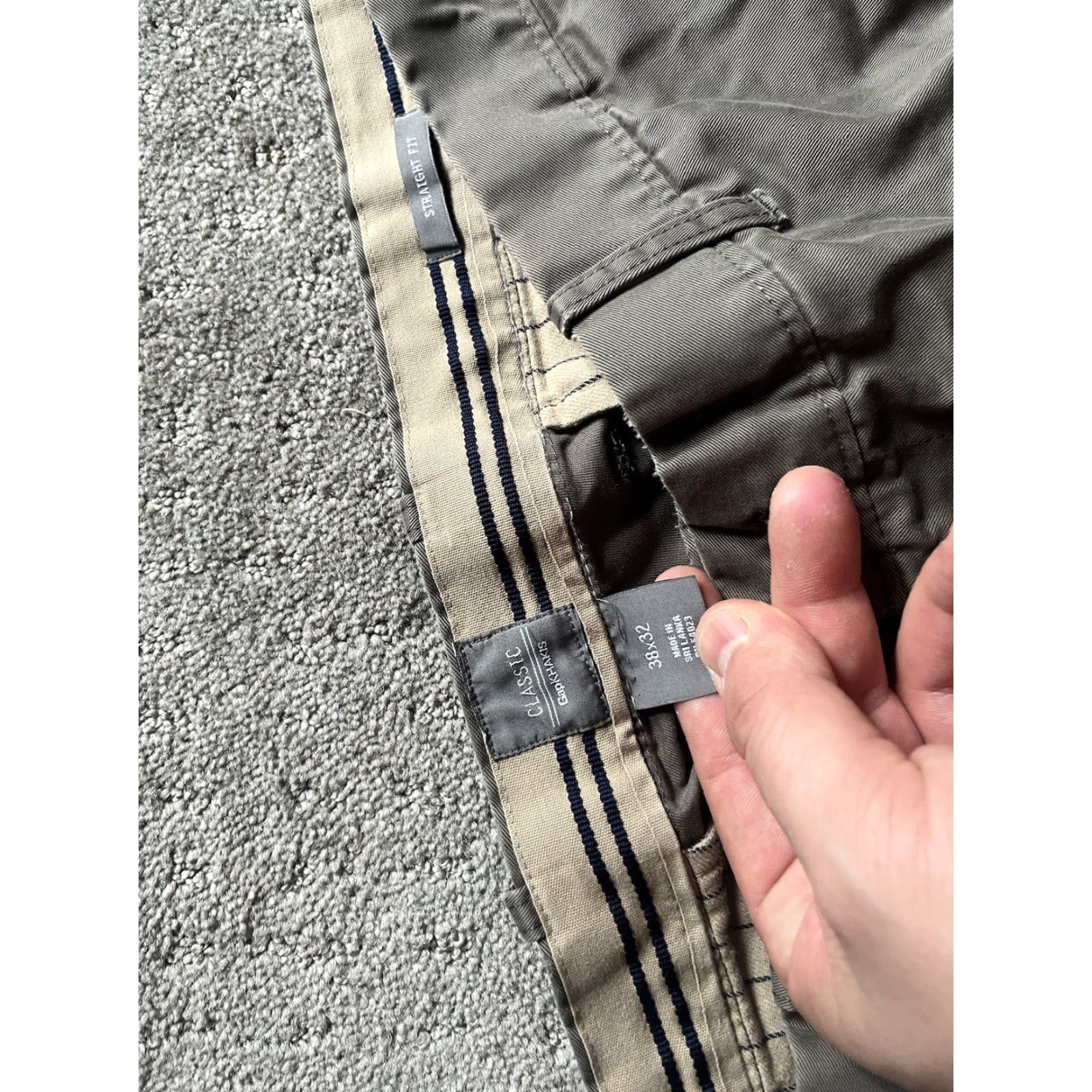 Gap Gap Classic Men’s Straight Fit Sz 38x32 Brown Flat Front Pants Zip Solid Cotton Inseam 32 in Mens Size US 38 / EU 54 - 5 Thumbnail