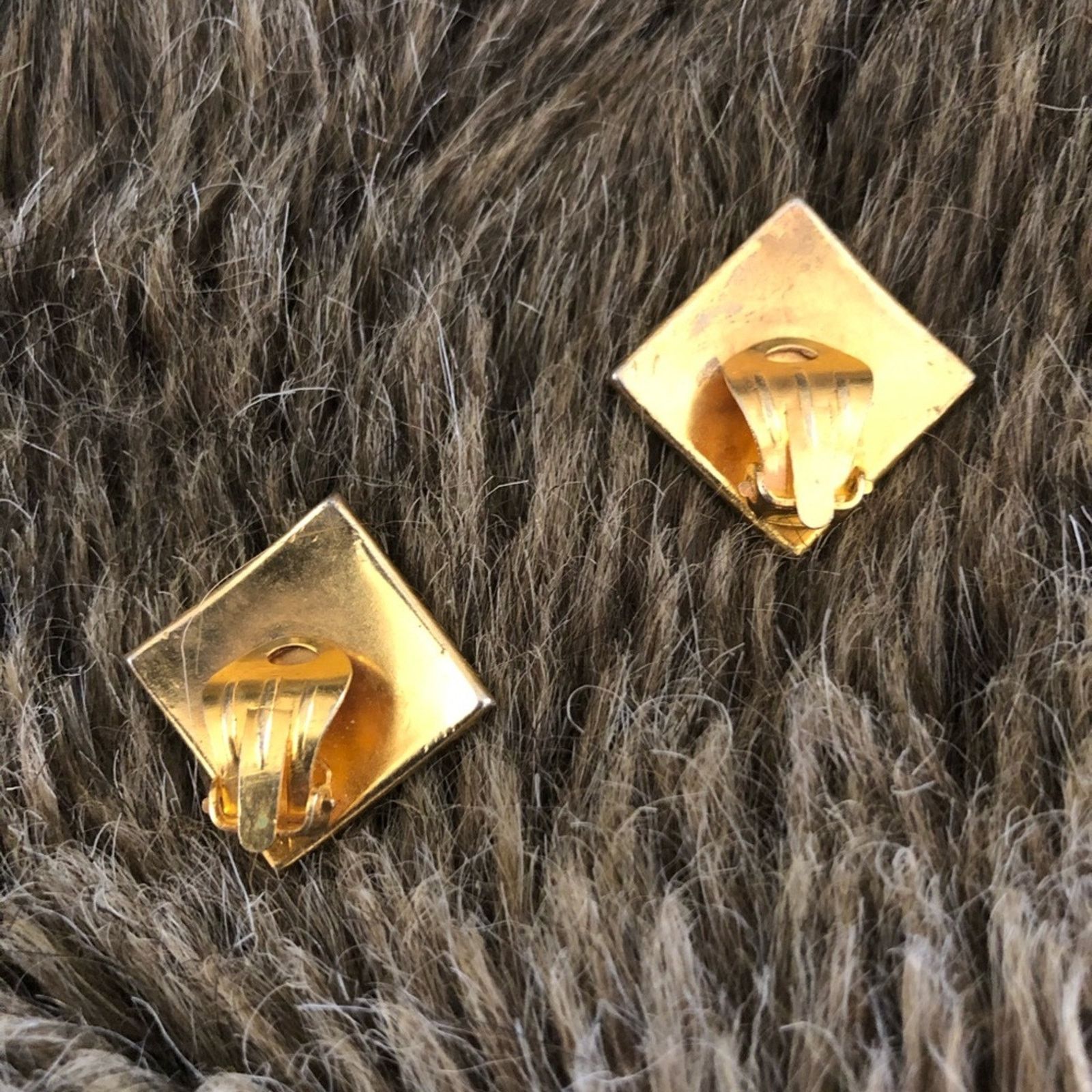 Vintage Vintage 60s dancing couple damascene clip earrings Size ONE SIZE - 6 Thumbnail