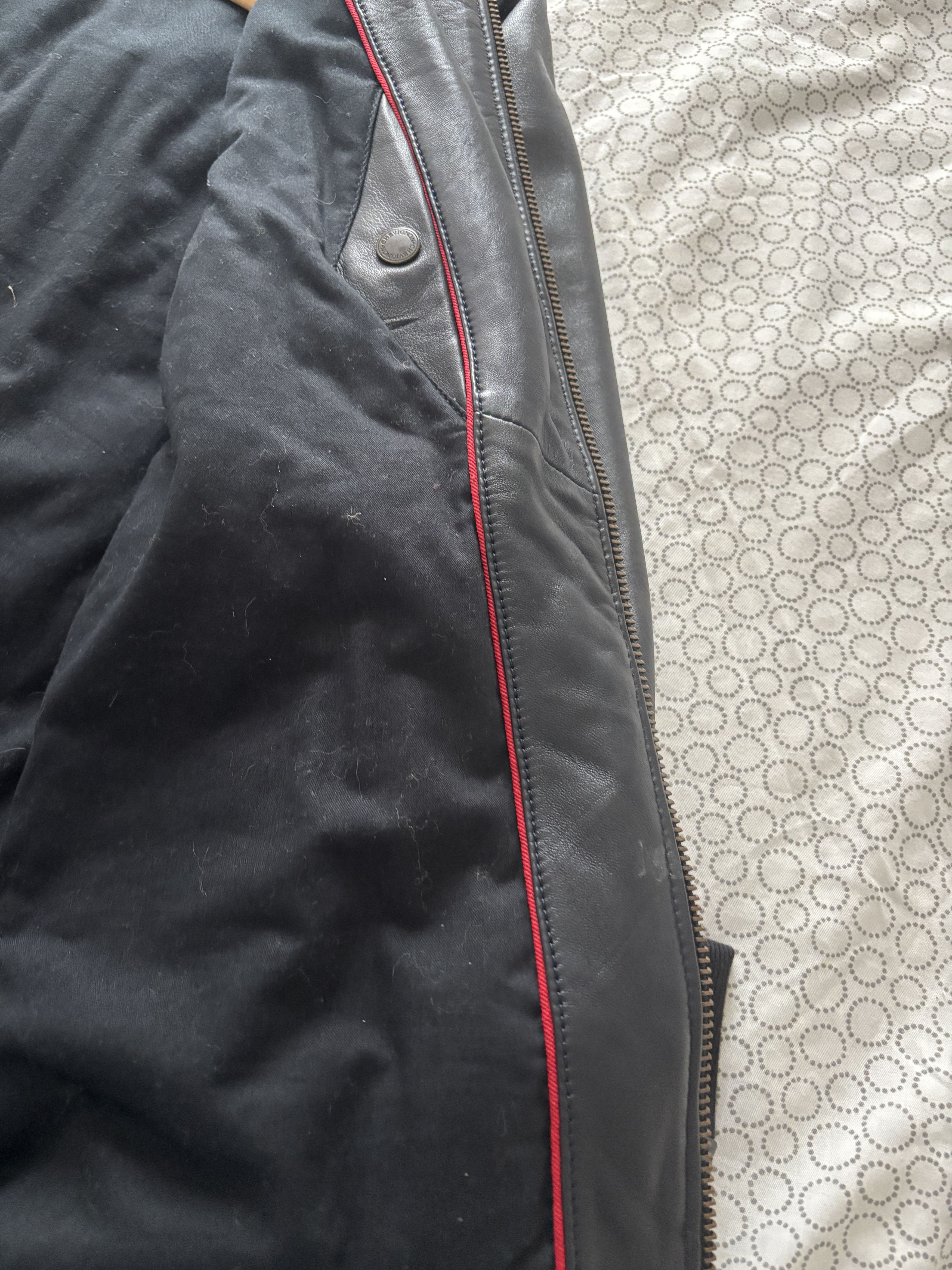 Chevignon teddy leather chevignon Size US XL / EU 56 / 4 - 12 Thumbnail