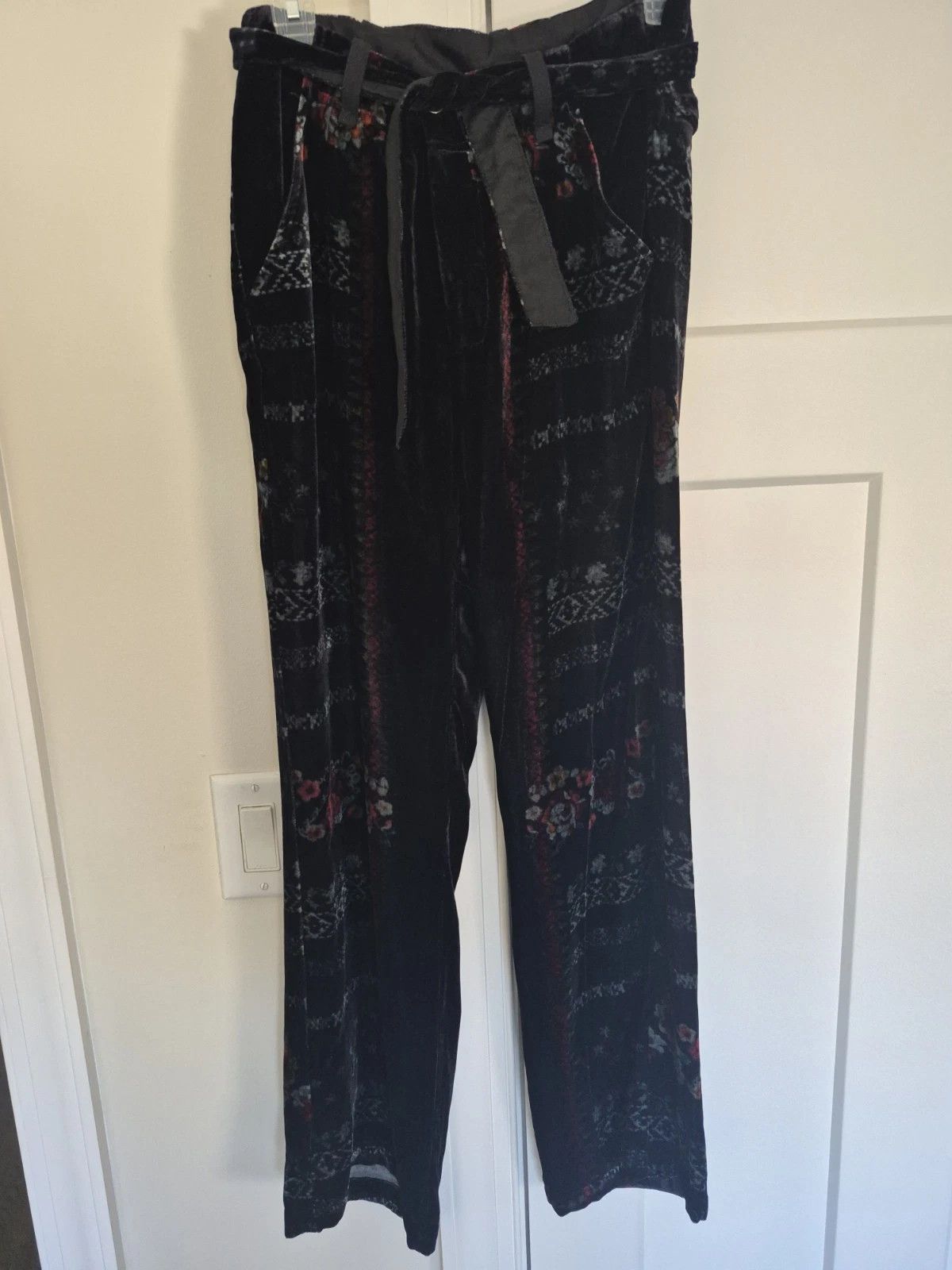 Johnny Was Pants Feza Velvet Black Abstract Belted Boho Party Travel Size 30" / US 8 / IT 44 - 4 Thumbnail