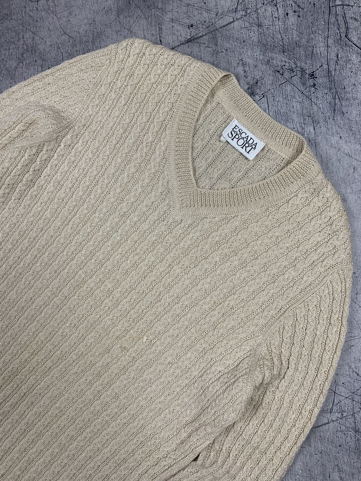Escada Escada Sport Cable Knit Sweater V-Neck Size M Beige Luxury Size M / US 6-8 / IT 42-44 - 2 Thumbnail