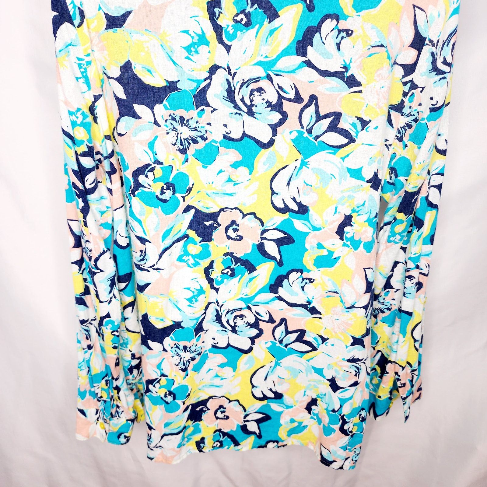 Other Kim Rogers V Neck Button Front Floral Linen Blend Top Size M / US 6-8 / IT 42-44 - 12 Thumbnail