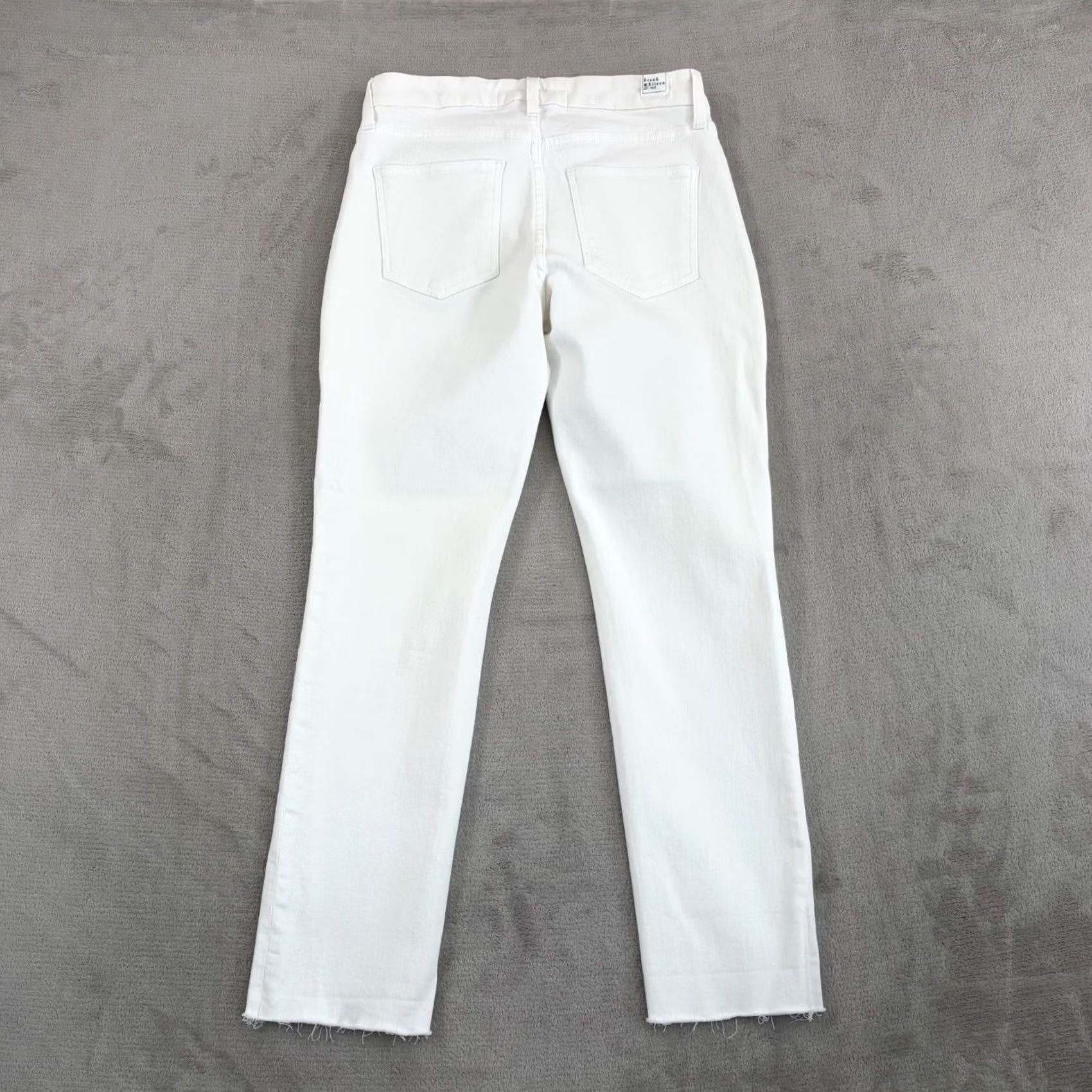 Frank & Eileen Frank & Eileen White Denim Jeans 5-Pocket Straight Skinny? No, Straight 27 Womens Cotton Blend Spandex Zip Fly 28 Inseam Vintage: No Size 27" / US 4 / IT 40 - 4 Thumbnail