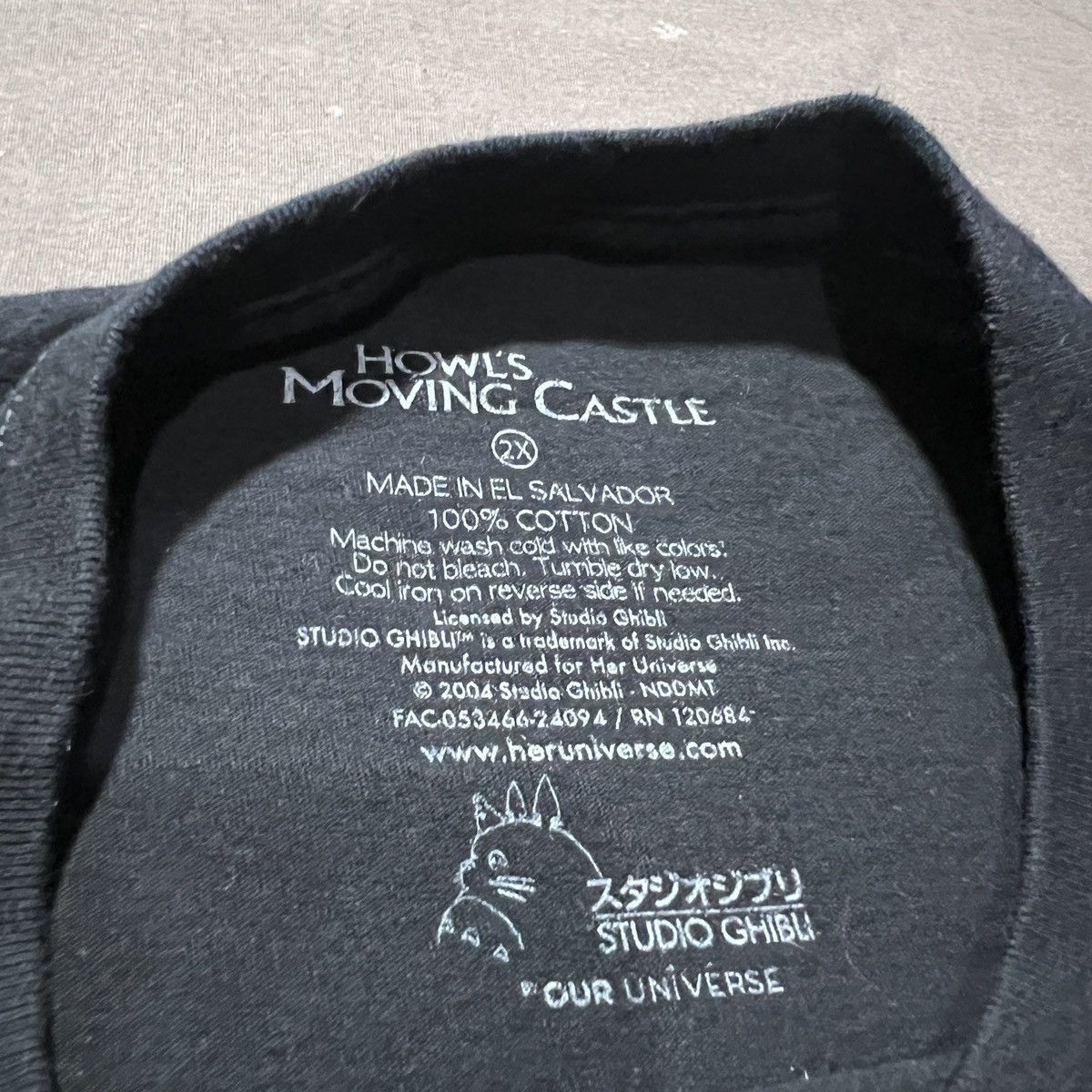Anime 2004 Howl's Moving Castle Studio Ghibli Promo Tee 2XL Anime Size US XXL / EU 58 / 5 - 6 Thumbnail