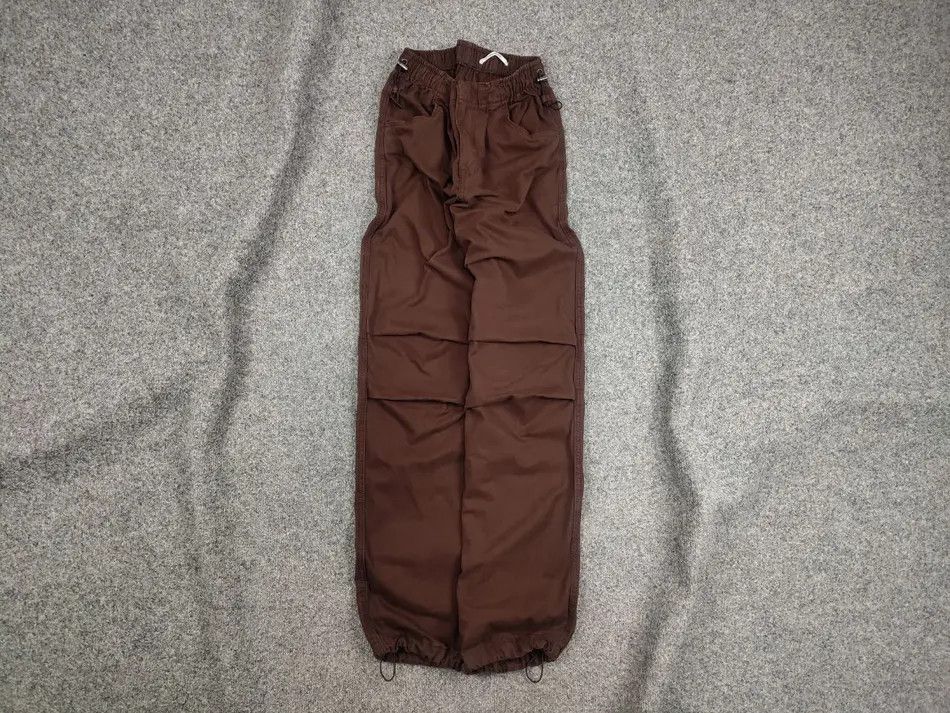 Japanese Brand Vintage Japanese Style Y2K Parachute Brown Baggy Pants Size US 30 / EU 46 - 1 Thumbnail