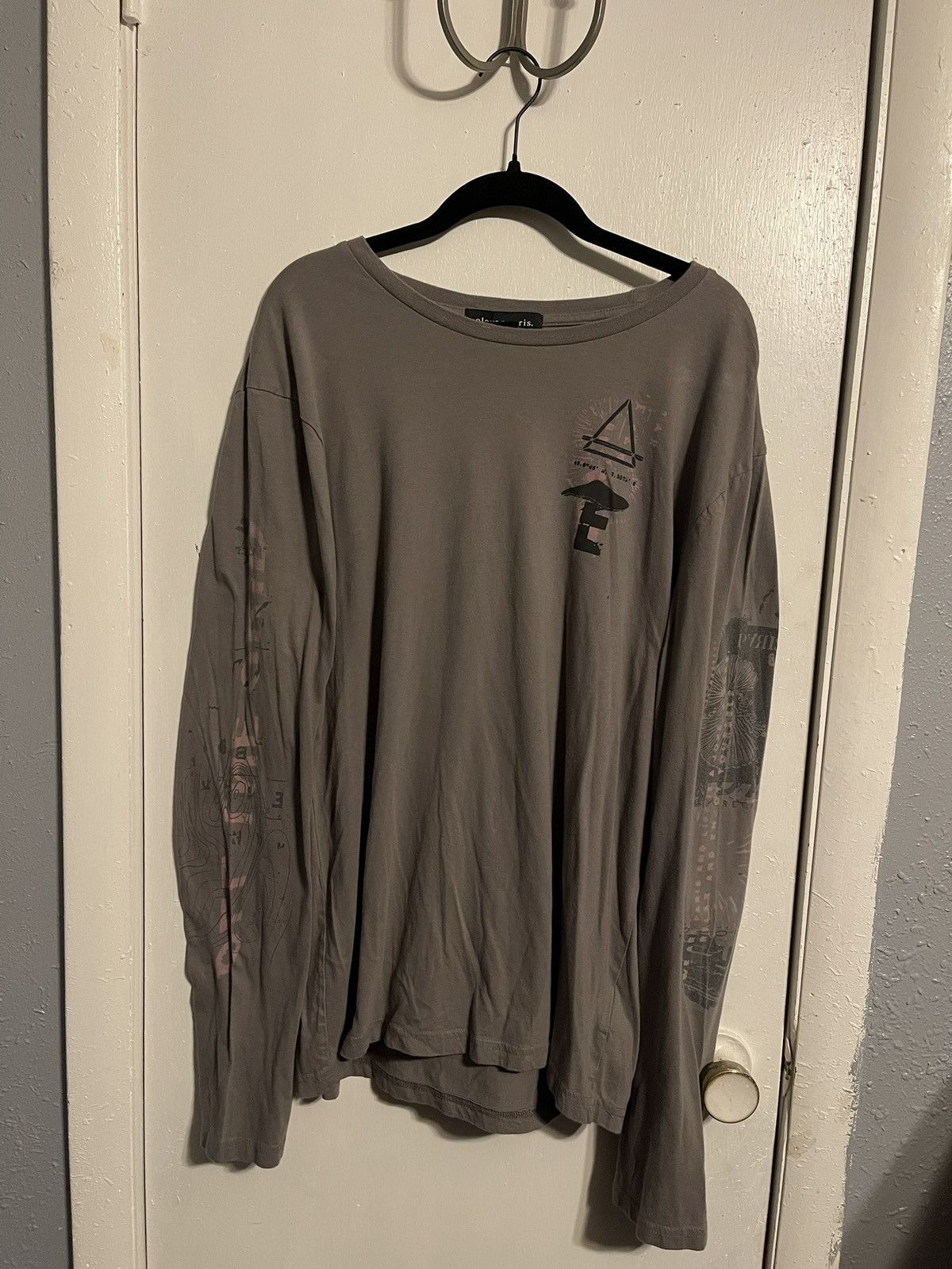 Eleven Paris Eleven Paris Off The Grid Longsleeve Tee Size US L / EU 52-54 / 3 - 1 Thumbnail