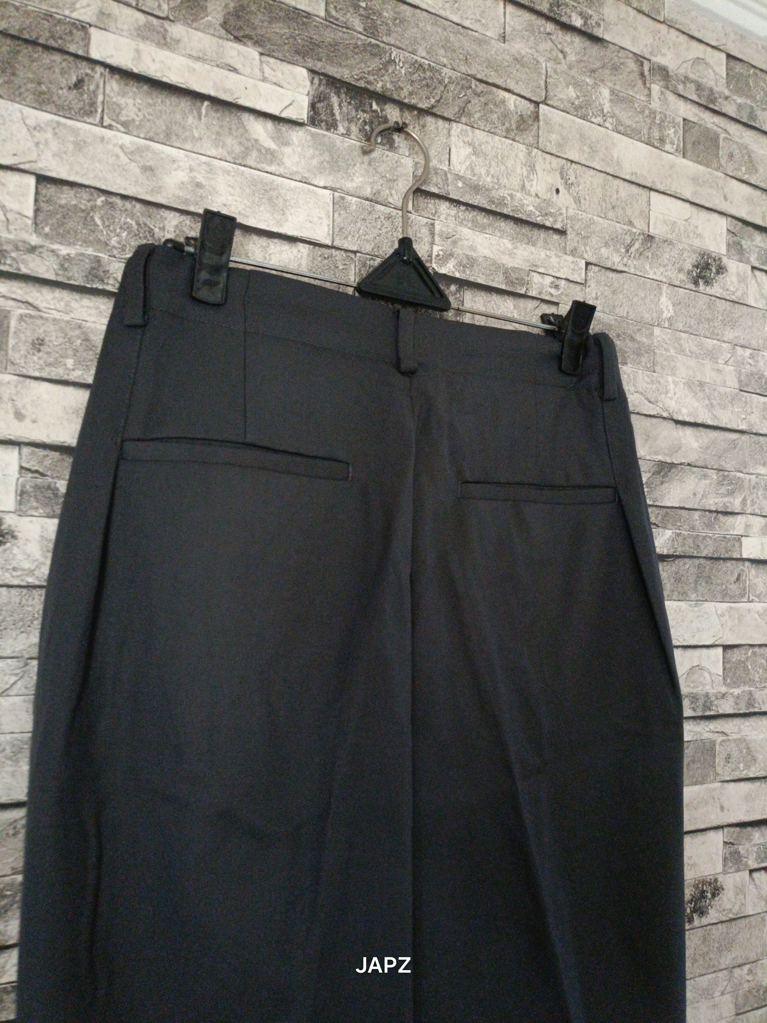 Designer Yoo ah in x munsina standard special line loose pleats pants Size US 27 - 4 Thumbnail