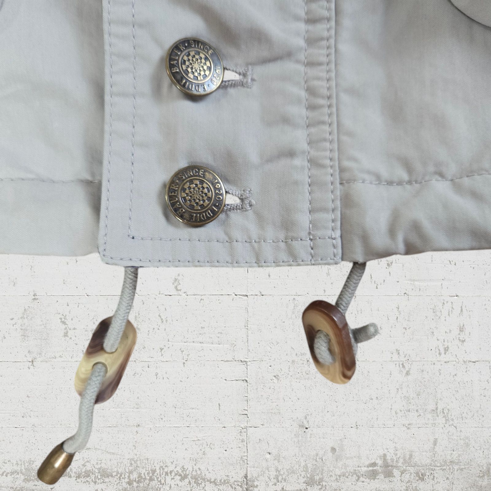 Eddie Bauer 90s Eddie Bauer Utility Golf Jacket Pale Khaki Canvas Size US M / EU 48-50 / 2 - 5 Thumbnail