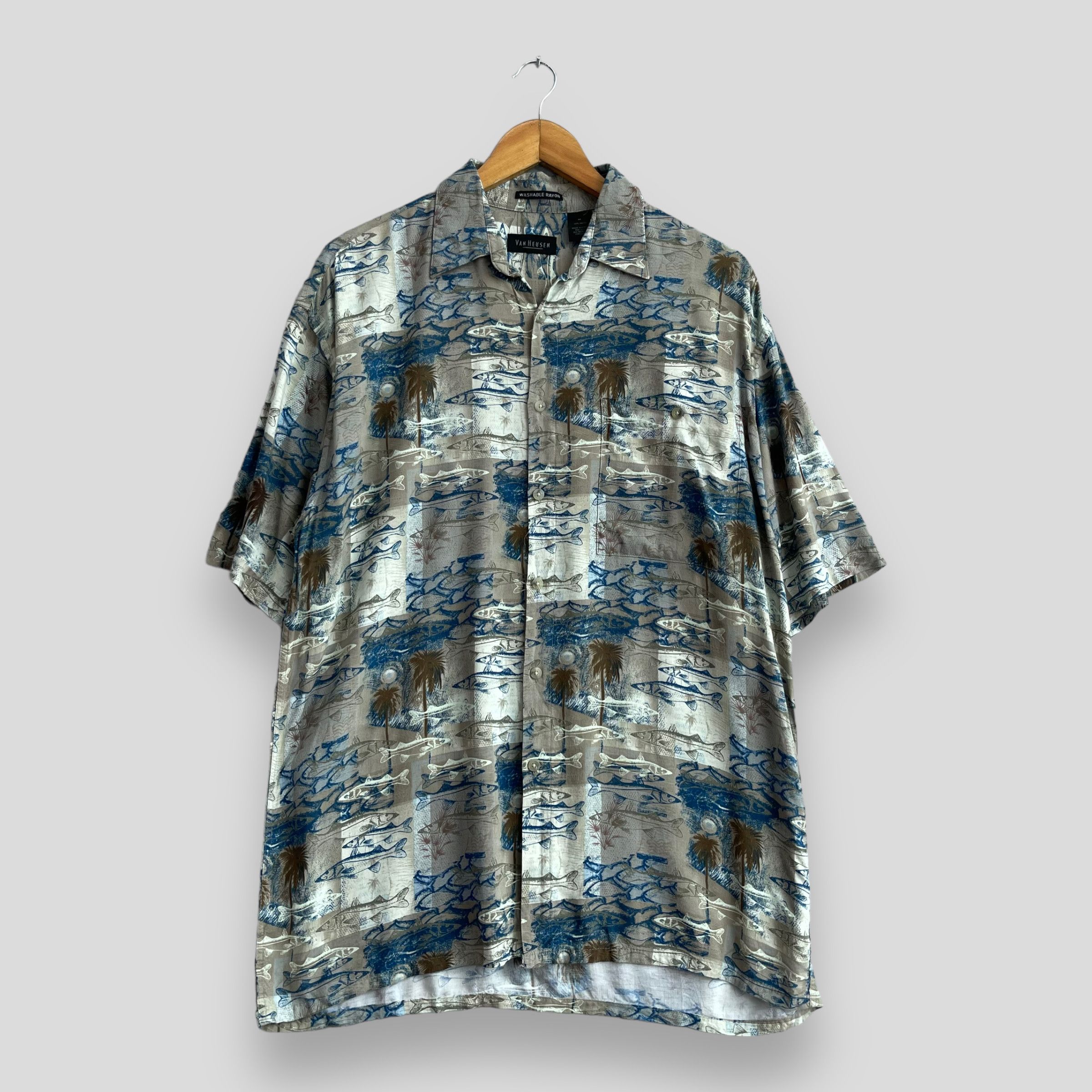 Vintage VAN HEUSEN River Bass Fish Motive Rayon Shirt