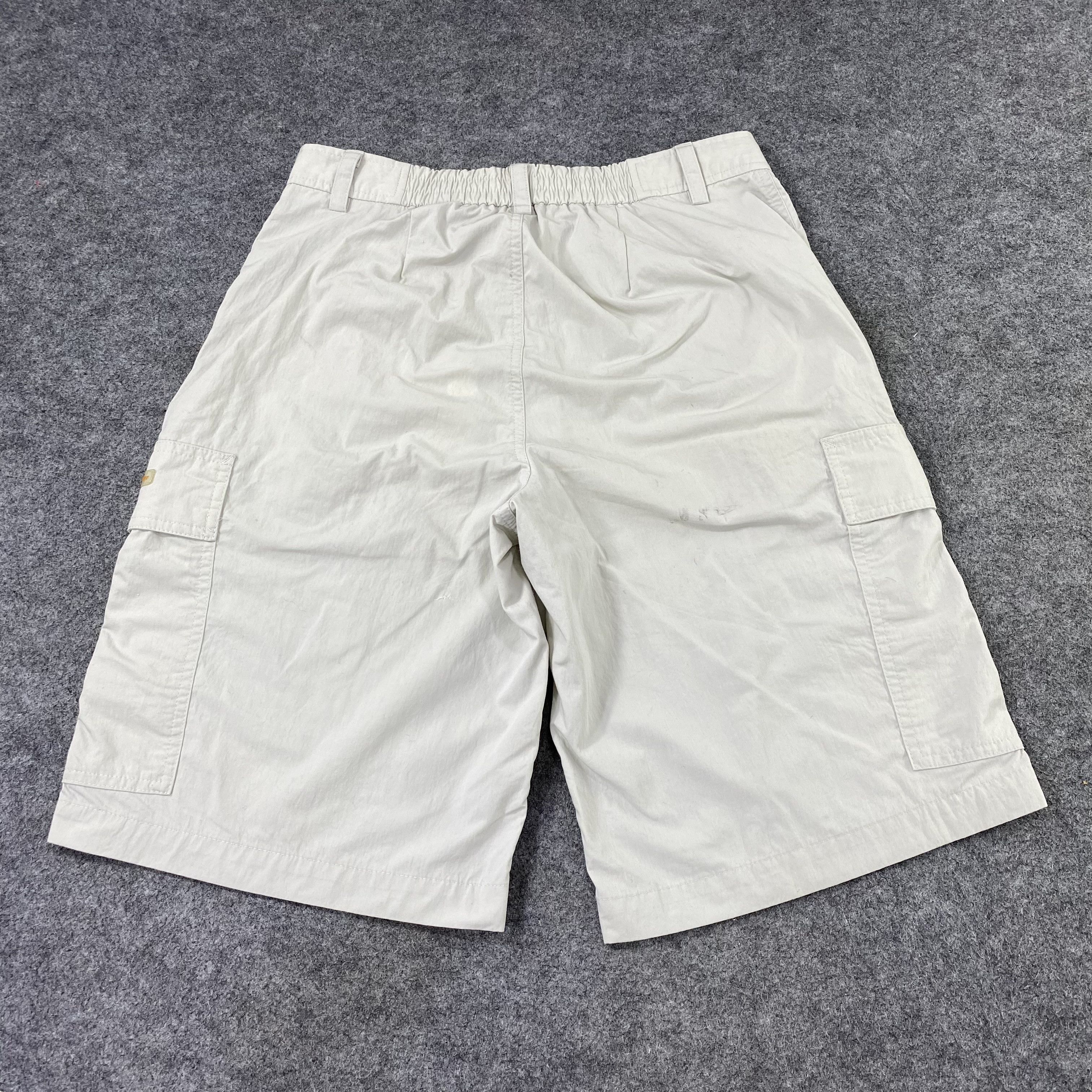 Japanese Brand Goldwin cargo short -C060 Size US 30 / EU 46 - 2 Thumbnail
