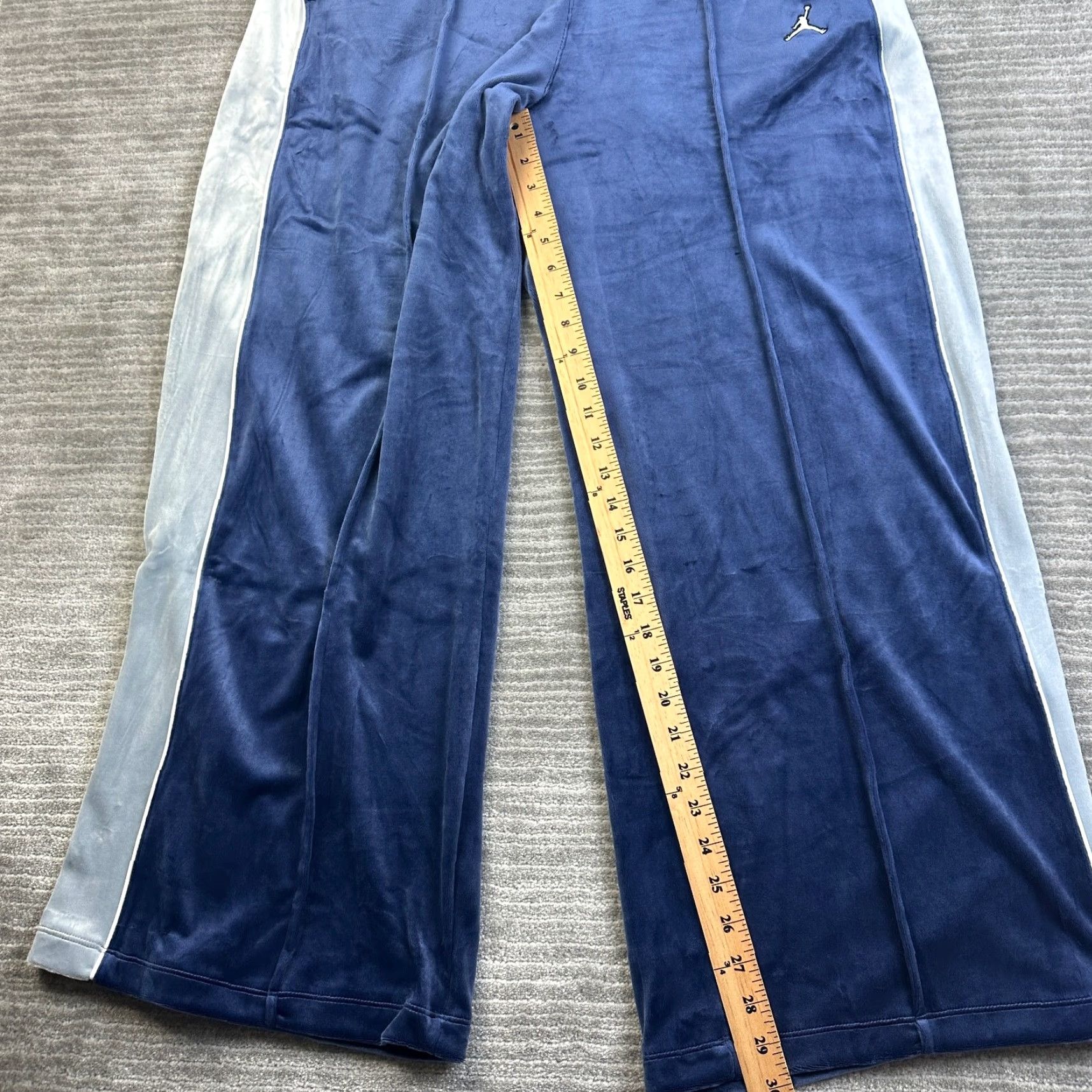 Jordan Brand NEW Jordan Pants Women XL Blue Velour Sweatpants Baggy Loose Fit Drawstring Pockets Y2K Size 30" / US 8 / IT 44 - 6 Thumbnail