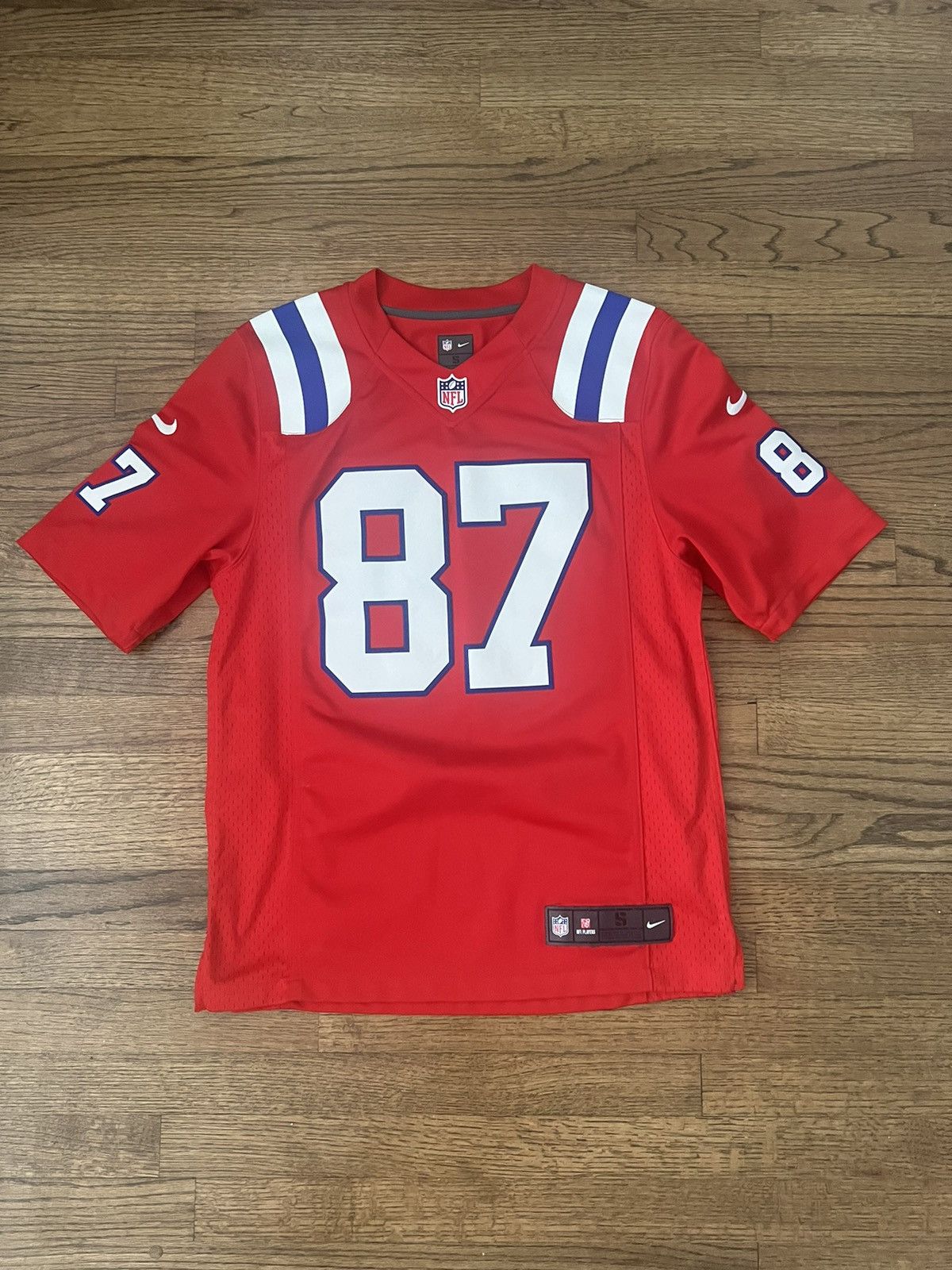 NFL Rob Gronkowski Nike Vapor limited throwback jersey patriots Size US S / EU 44-46 / 1 - 1 Thumbnail