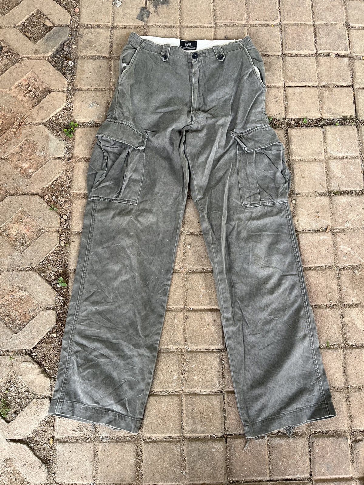 Alpha Industries × Vintage Vintage Alpha Industry Olive Military Cargopant Size US 28 / EU 44 - 3 Thumbnail