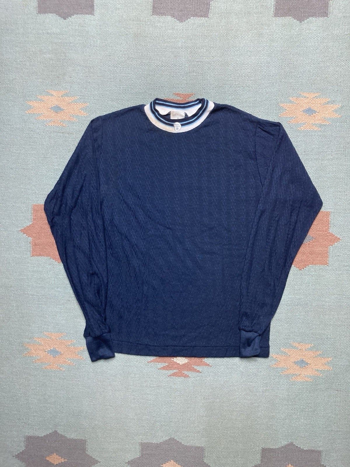 Vintage 70s t shirt campus textured DEADSTOCK boys 18 men’s small Size US L / EU 52-54 / 3 - 1 Thumbnail