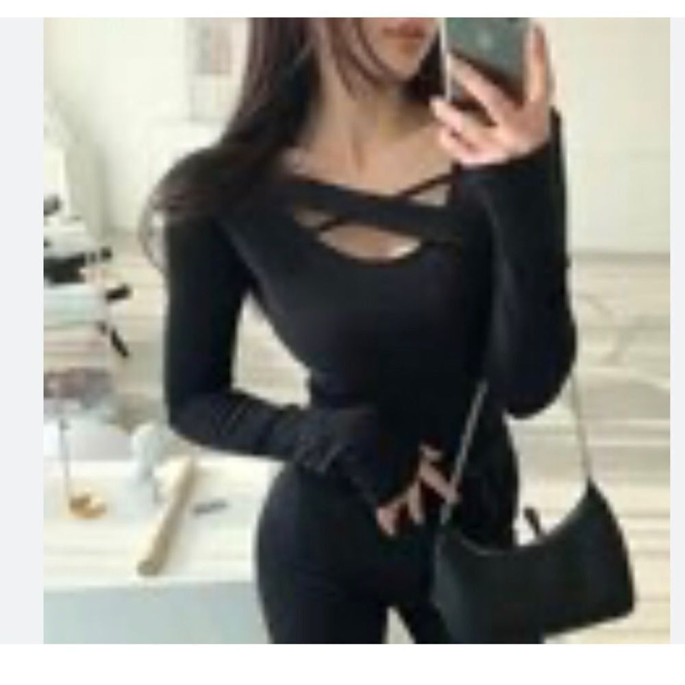 Other Ruee Black long sleeve knit blouse size extra small Size S / US 4 / IT 40 - 1 Thumbnail