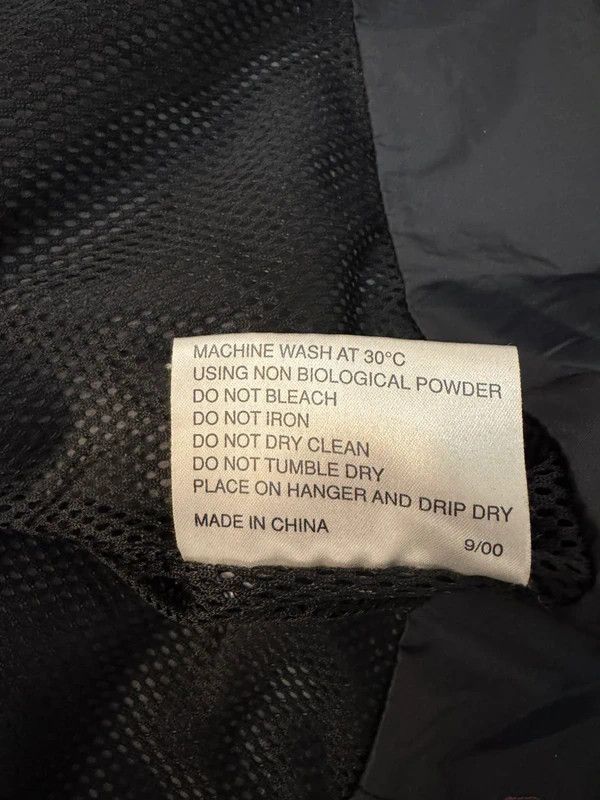 Musto Musto Performance Sailing Sea Jacket size L Size US L / EU 52-54 / 3 - 14 Thumbnail