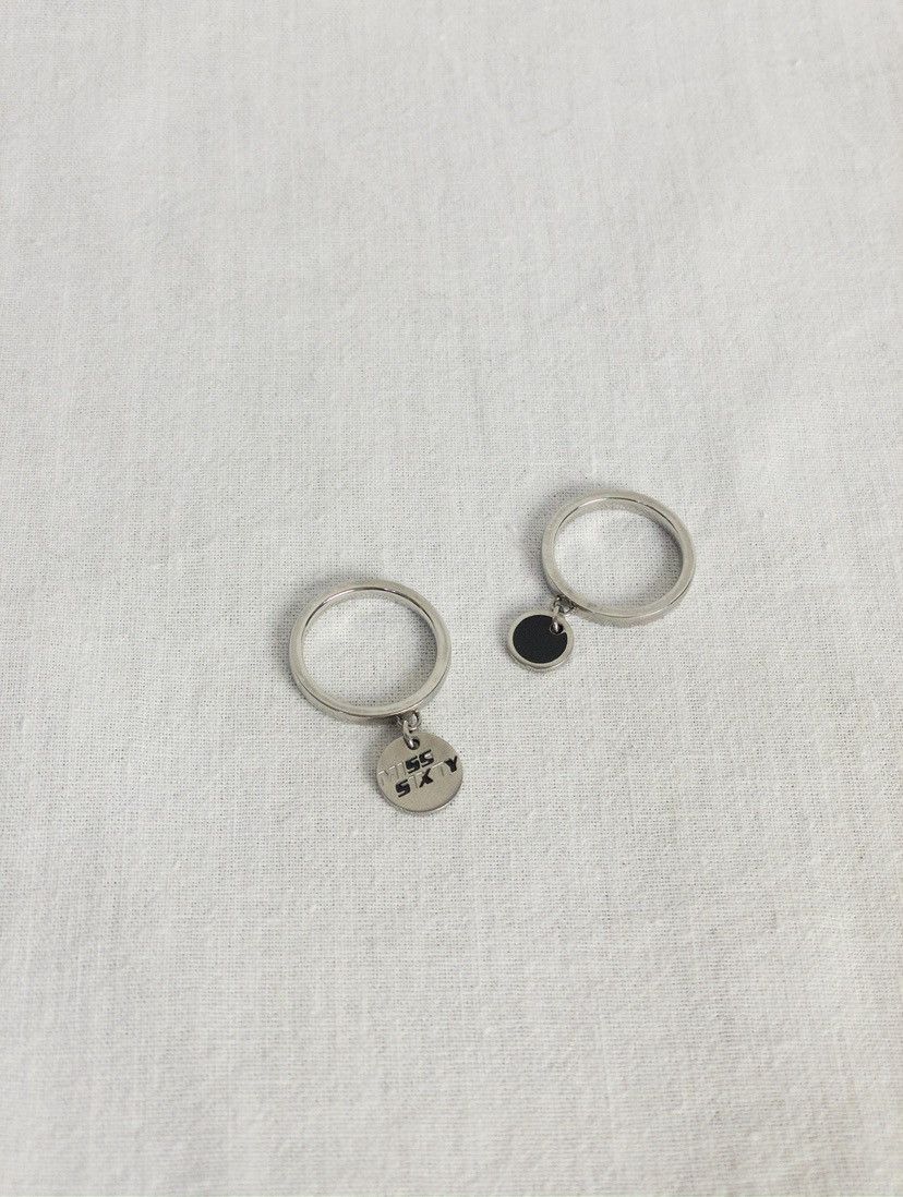 Miss Sixty Set of Miss 60 stainless steel rings y2k 2000s vintage Size ONE SIZE - 5 Thumbnail