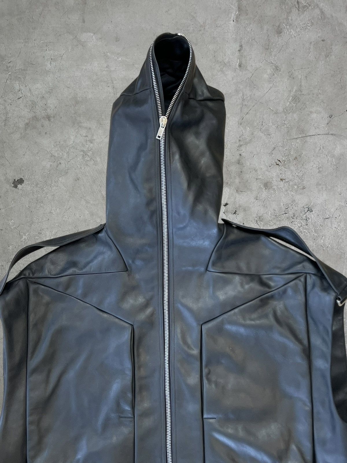 Rick Owens SS/24 Rick Owens Runway Sleeveless Leather Jacket Size US L / EU 52-54 / 3 - 8 Thumbnail