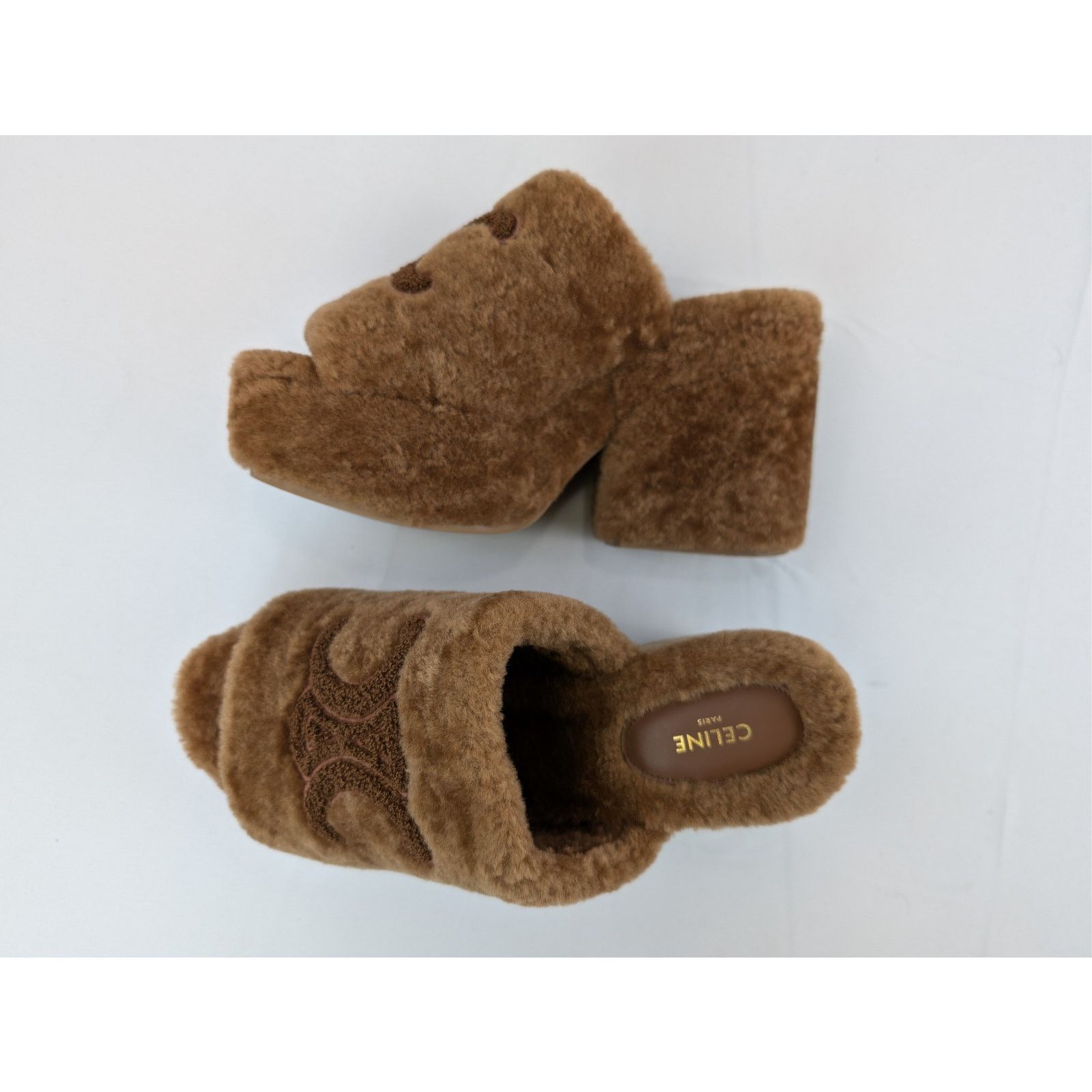 Celine o1rshd1 Elena Mule in Shearling Sandal slipper in Brown Size US 10 / IT 40 - 1 Thumbnail