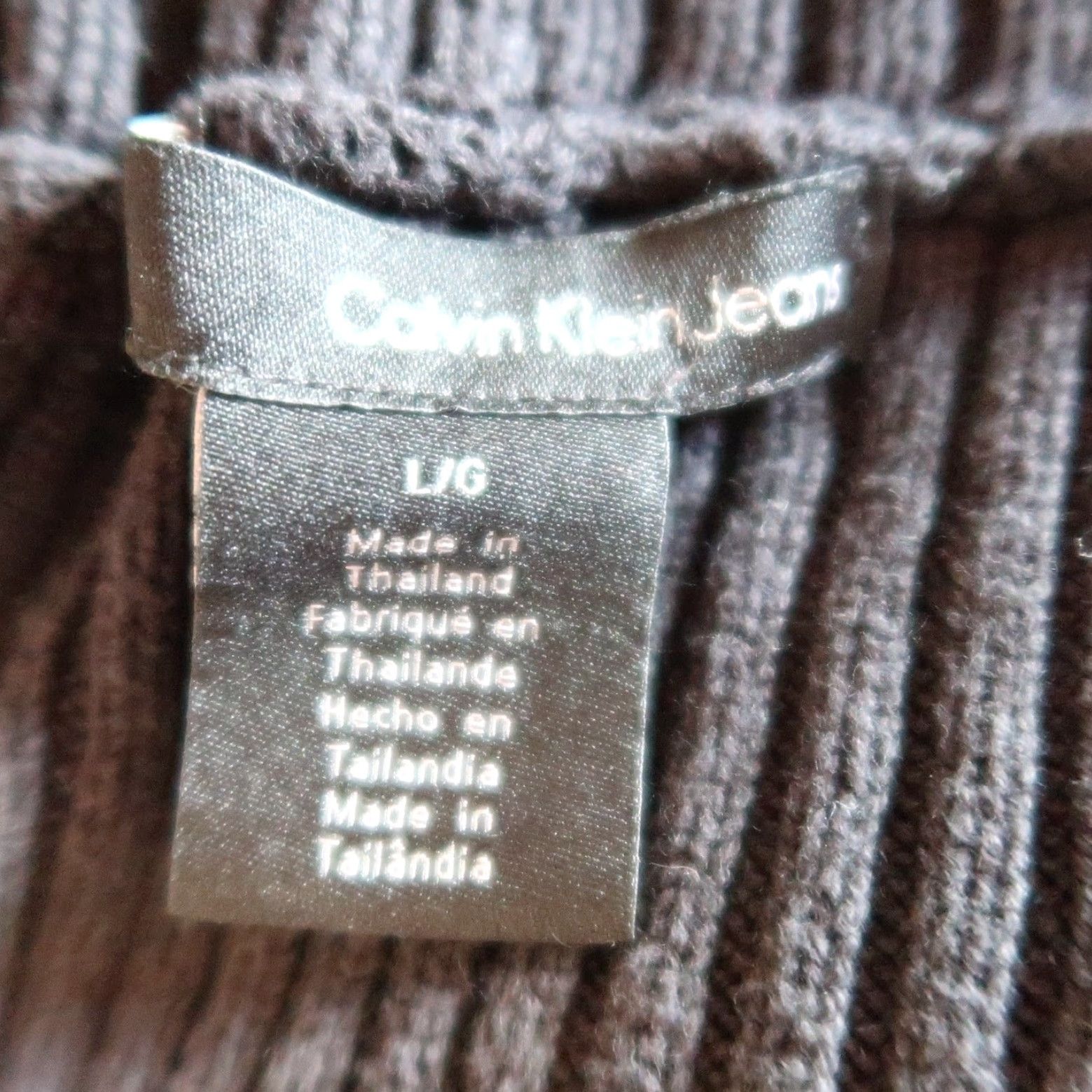 Calvin Klein **VINTAGE 90S CALVIN KLEIN BLACK COTTON LARGE CARDIGAN SWEATER** User: VINTAGE 90S CALVIN KLEIN BLACK COTTON LARGE CARDIGAN SWEATER Size L / US 10 / IT 46 - 6 Thumbnail