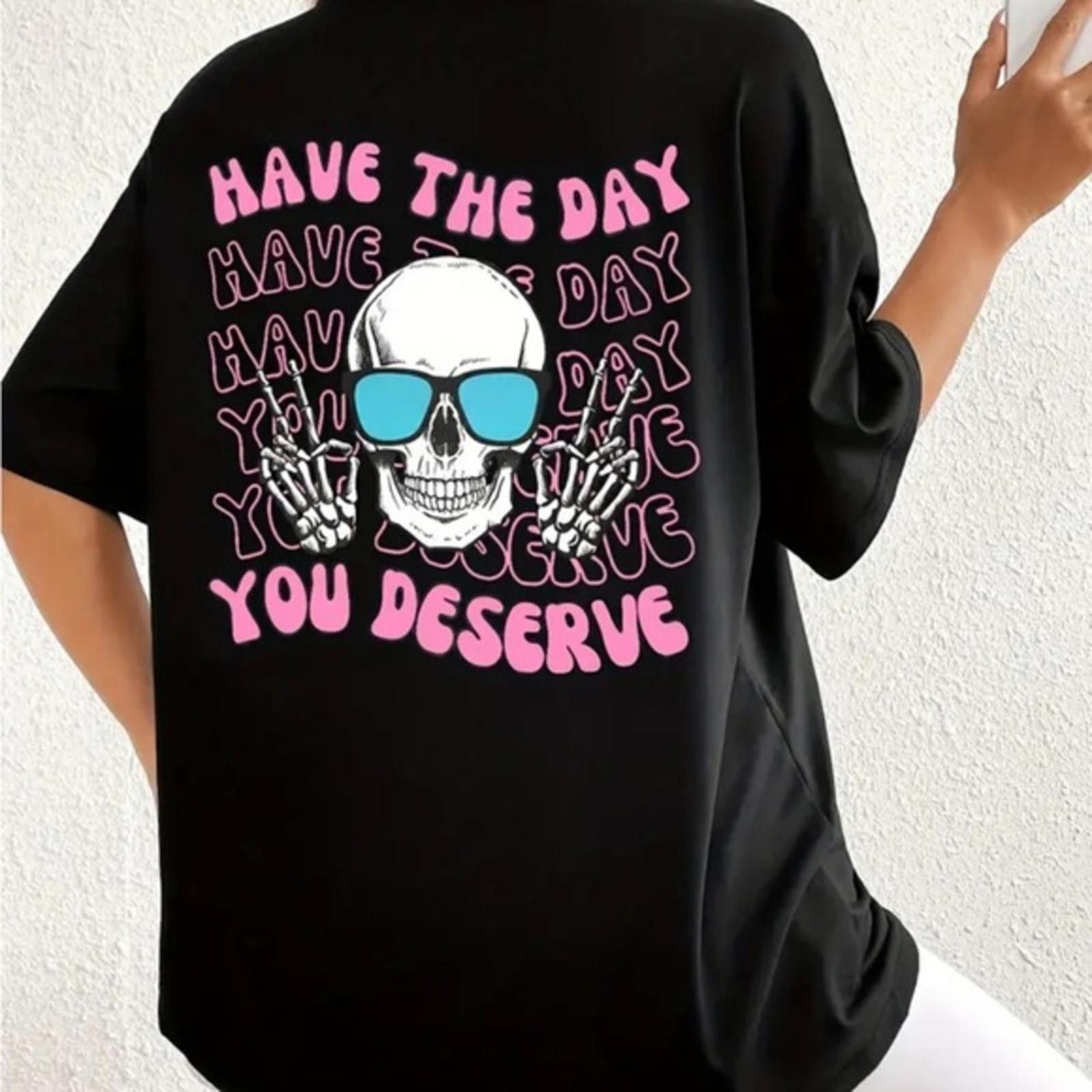 Designer Skull Print Black T-Shirt NWT Size L / US 10 / IT 46 - 1 Thumbnail
