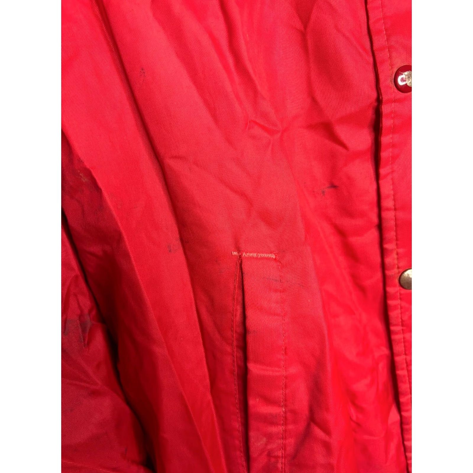 Chalk Line VINTAGE Chalk Line Windbreaker Jacket Mens L Red 80s 90s Football Nylon Satin Lined Quilted Spring Fall Winter Snap On Button Zip Buttoned Bordered Size US L / EU 52-54 / 3 - 6 Thumbnail