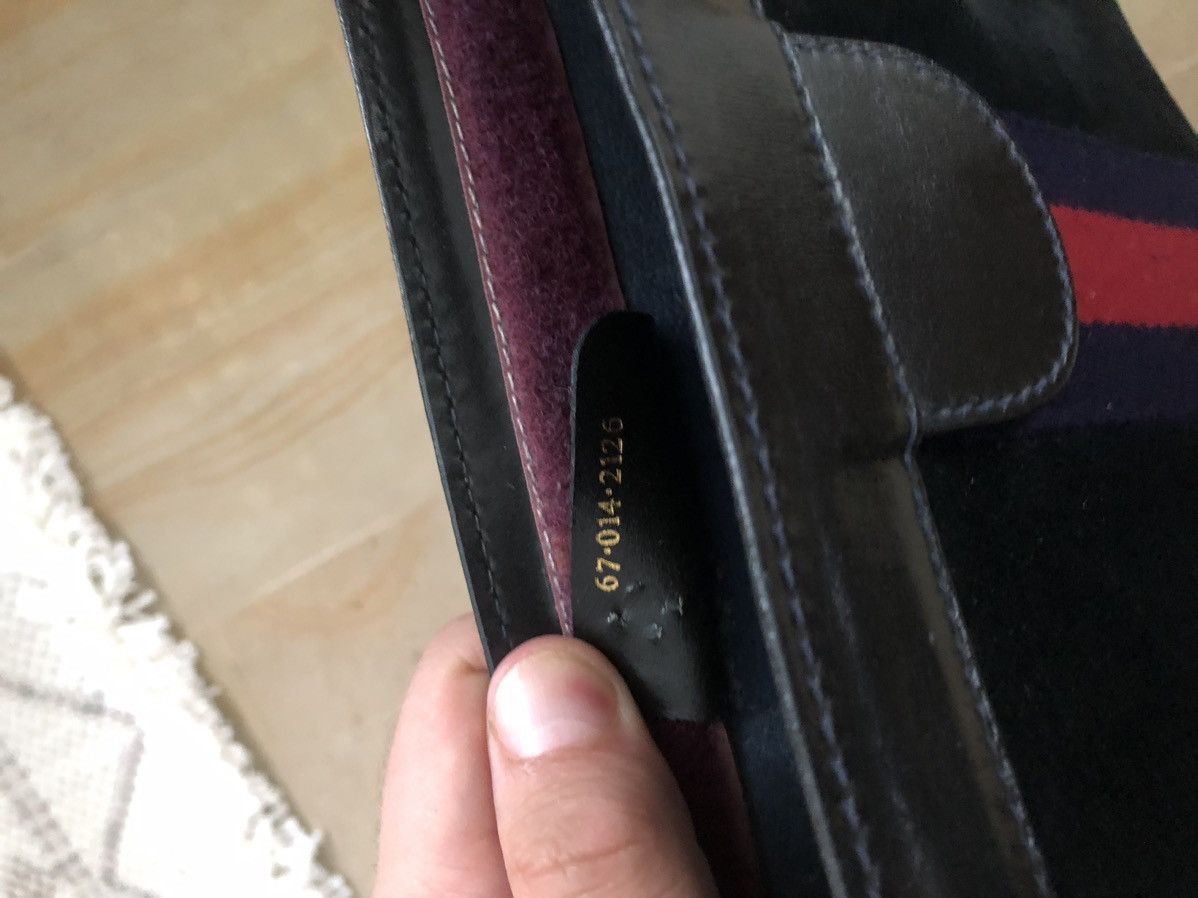 Designer × Gucci × Vintage VINTAGE GUCCI SUEDE CLUTCH Size ONE SIZE - 5 Thumbnail