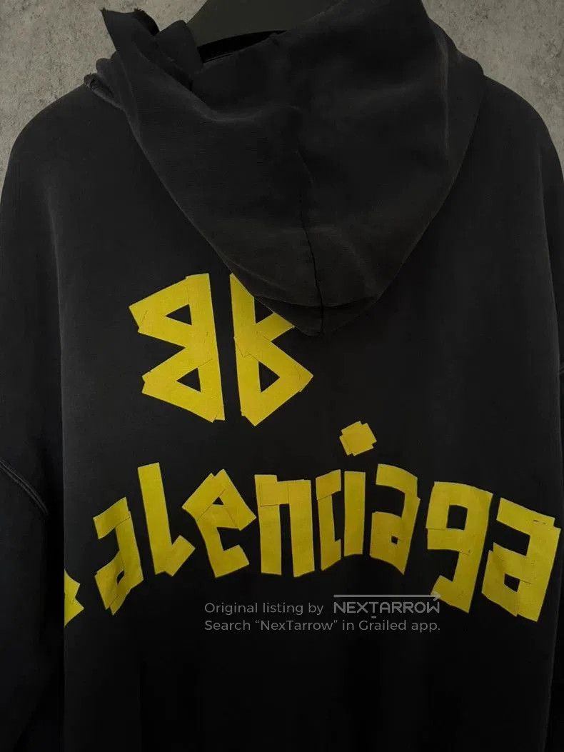Balenciaga Balenciaga Tape Logo Zip Hoodie Jacket. Size US S / EU 44-46 / 1 - 7 Thumbnail