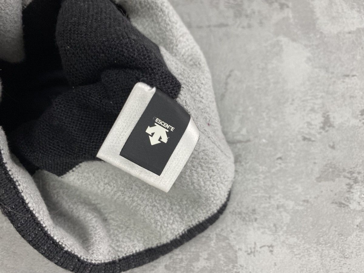 Descente × Vintage Vintage Descente Beanie Hat distressed worn destroy Size ONE SIZE - 6 Thumbnail