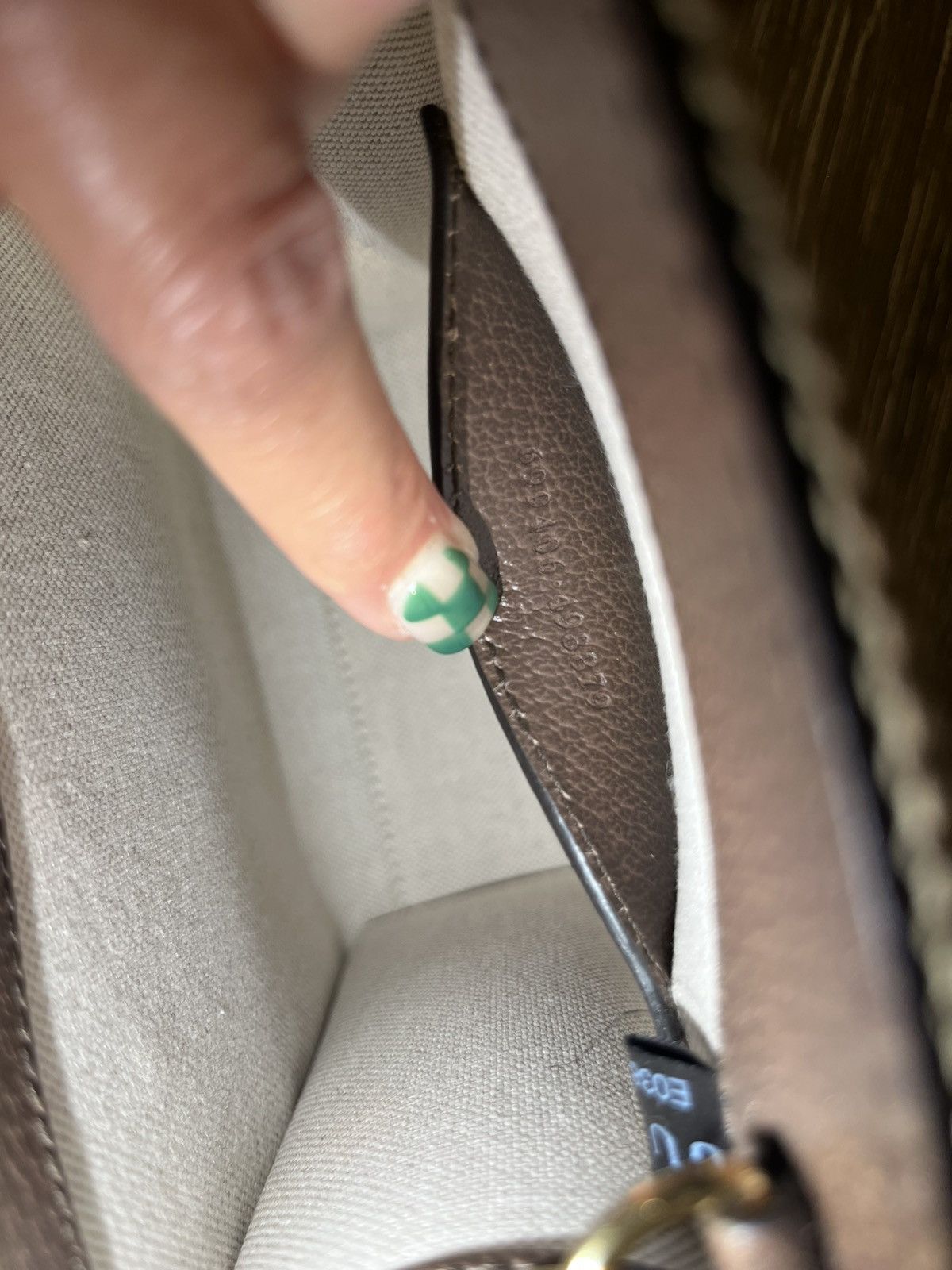 Gucci NWT Jumbo GG Tote Bag with Strap Size ONE SIZE - 9 Thumbnail